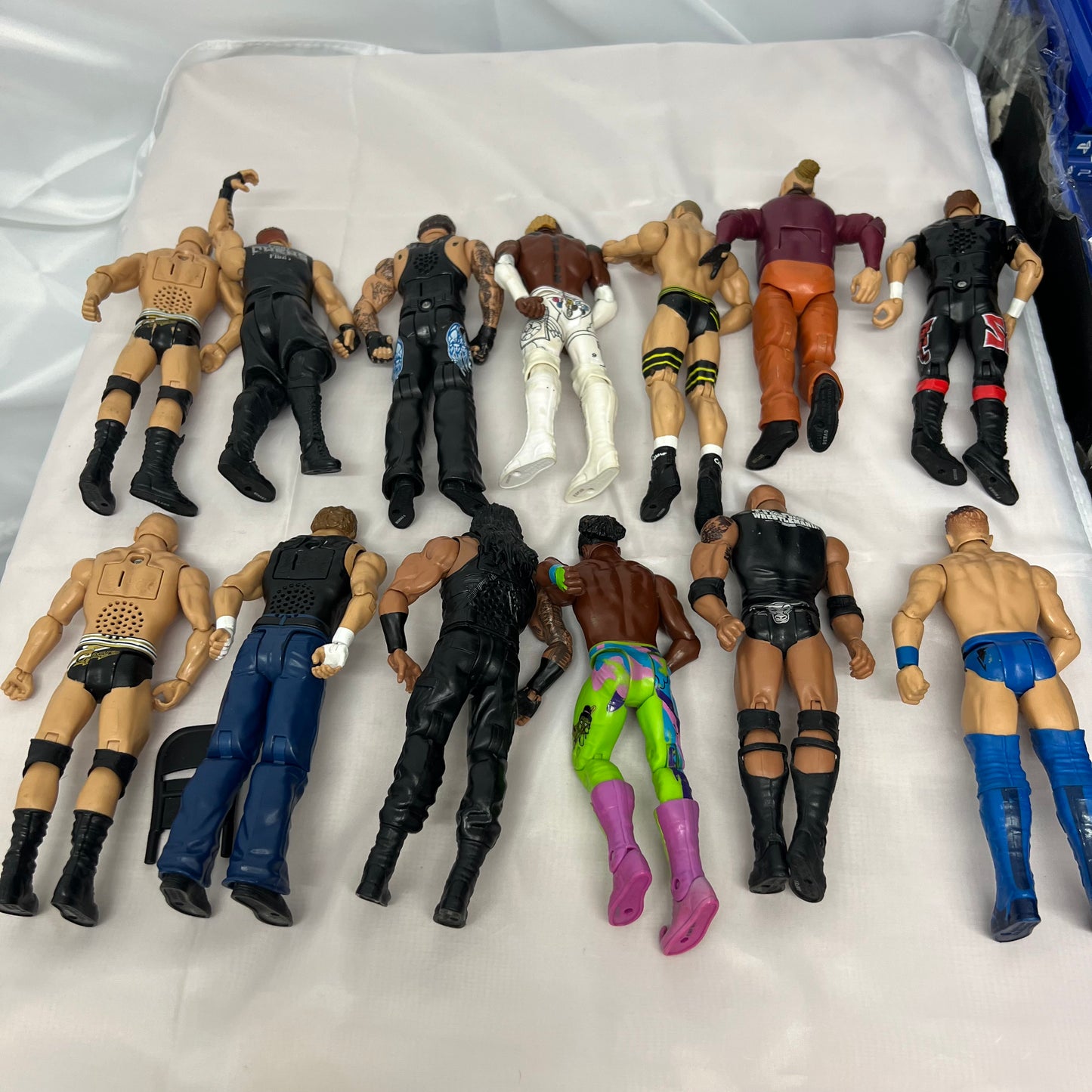 Bundle of 13 - WWE Loose Action Figures Set