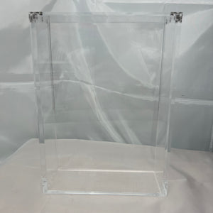 Acrylic Plastic WWE AEW Action Figures Defender Protector Magnetic Case