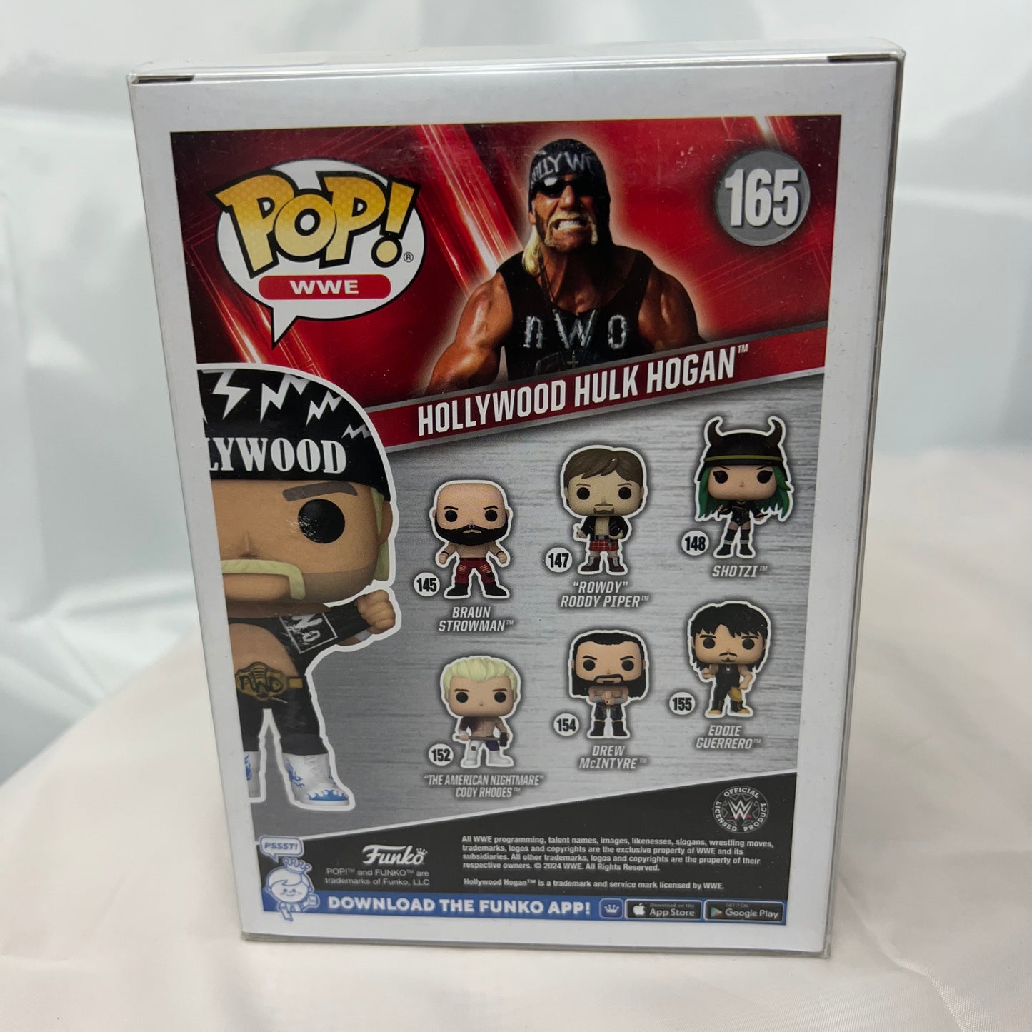 Hulk Hogan - WWE Pop Vinyl 165 Collectable Figure with Protector