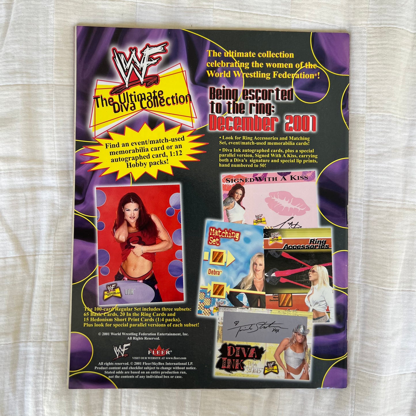 Divas - WWE WWF Magazine Retro Collectable Merchandise