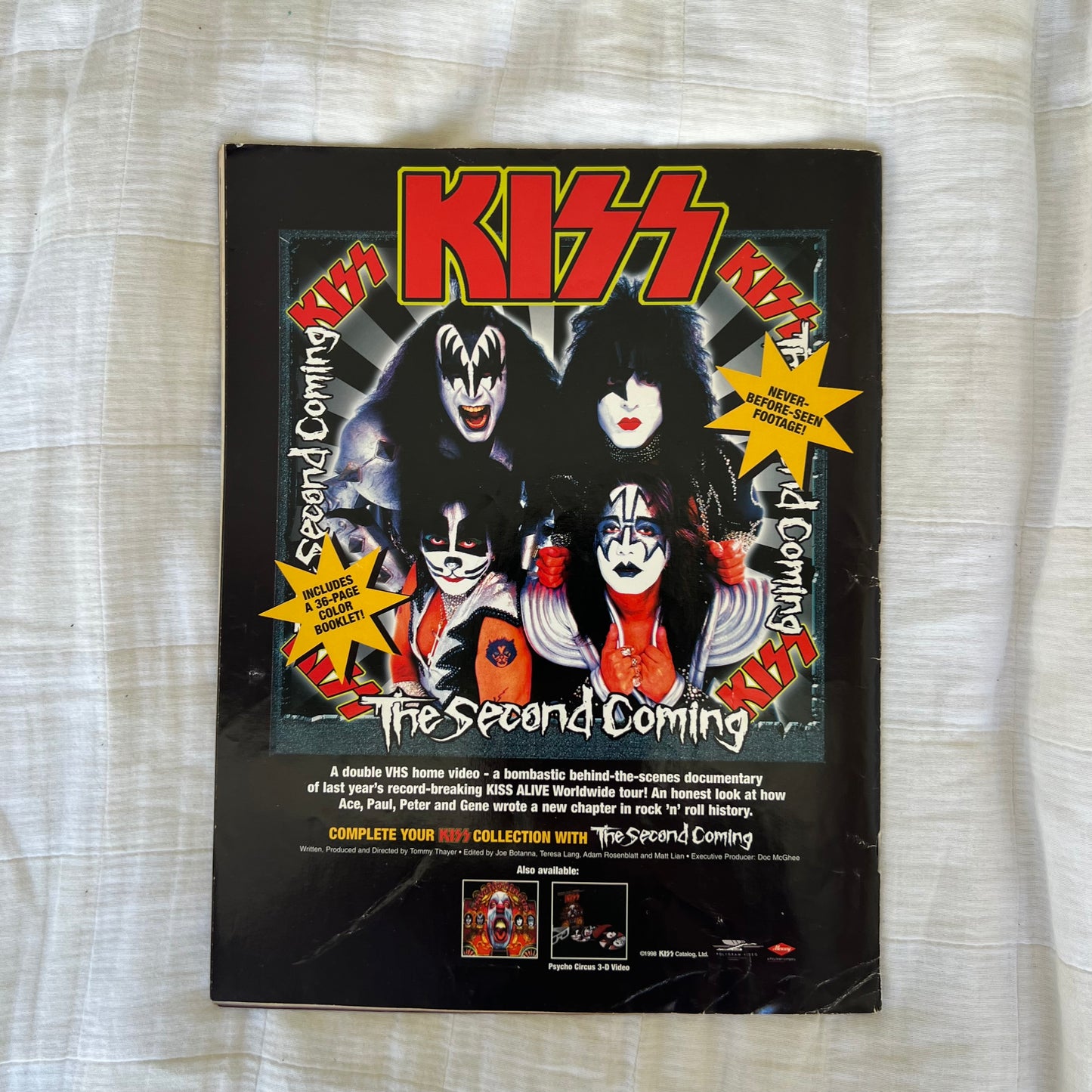 Undertaker - WWE WWF Magazine Retro Collectable Merchandise