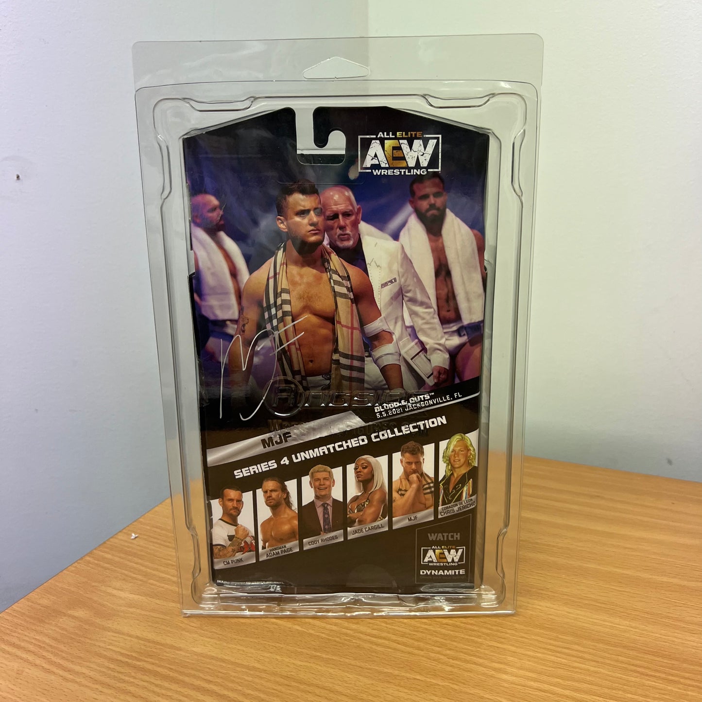 AEW Unrivaled or Unmatched Protector Defender Case for Action Figure