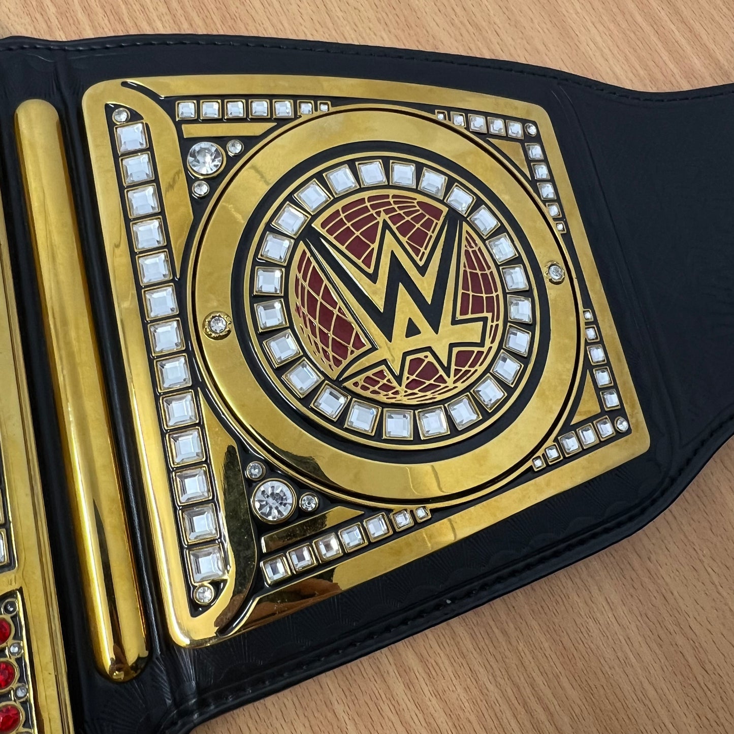 WWE 2014 World Heavyweight Championship Replica Title Belt Official Black