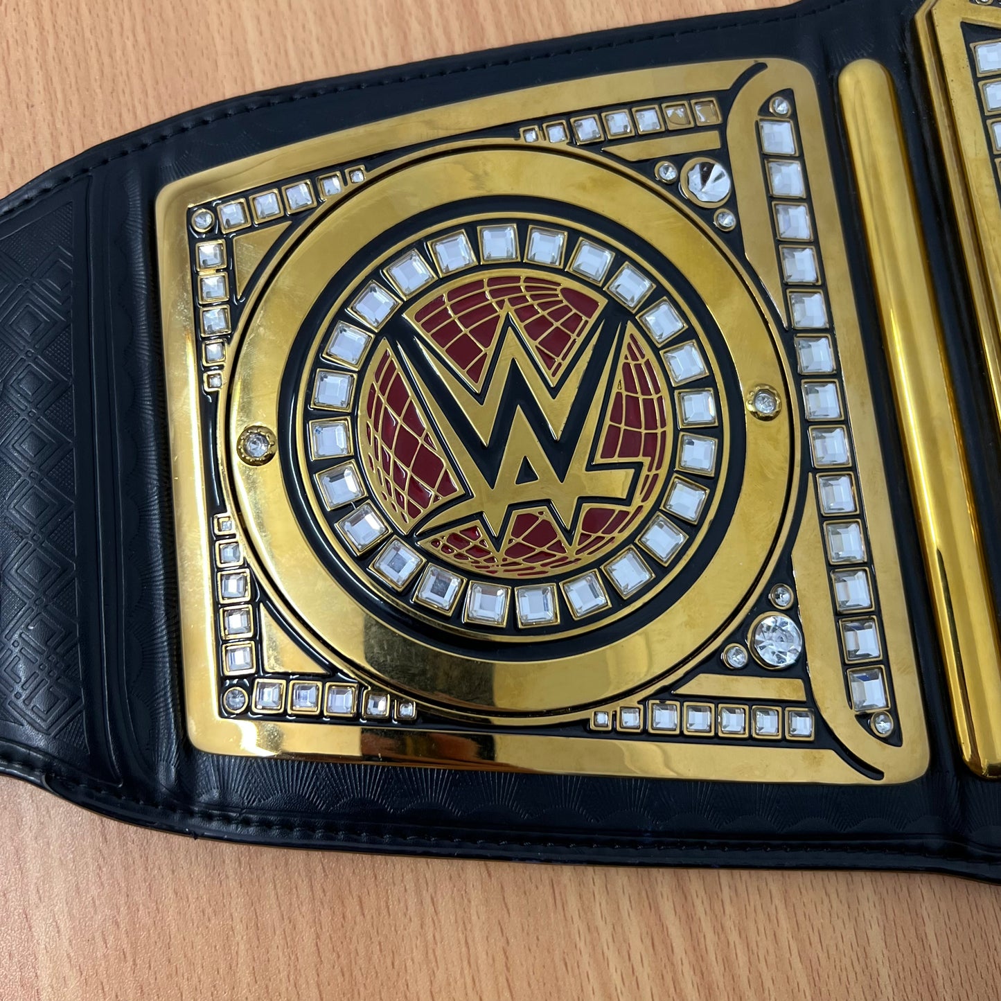 WWE 2014 World Heavyweight Championship Replica Title Belt Official Black