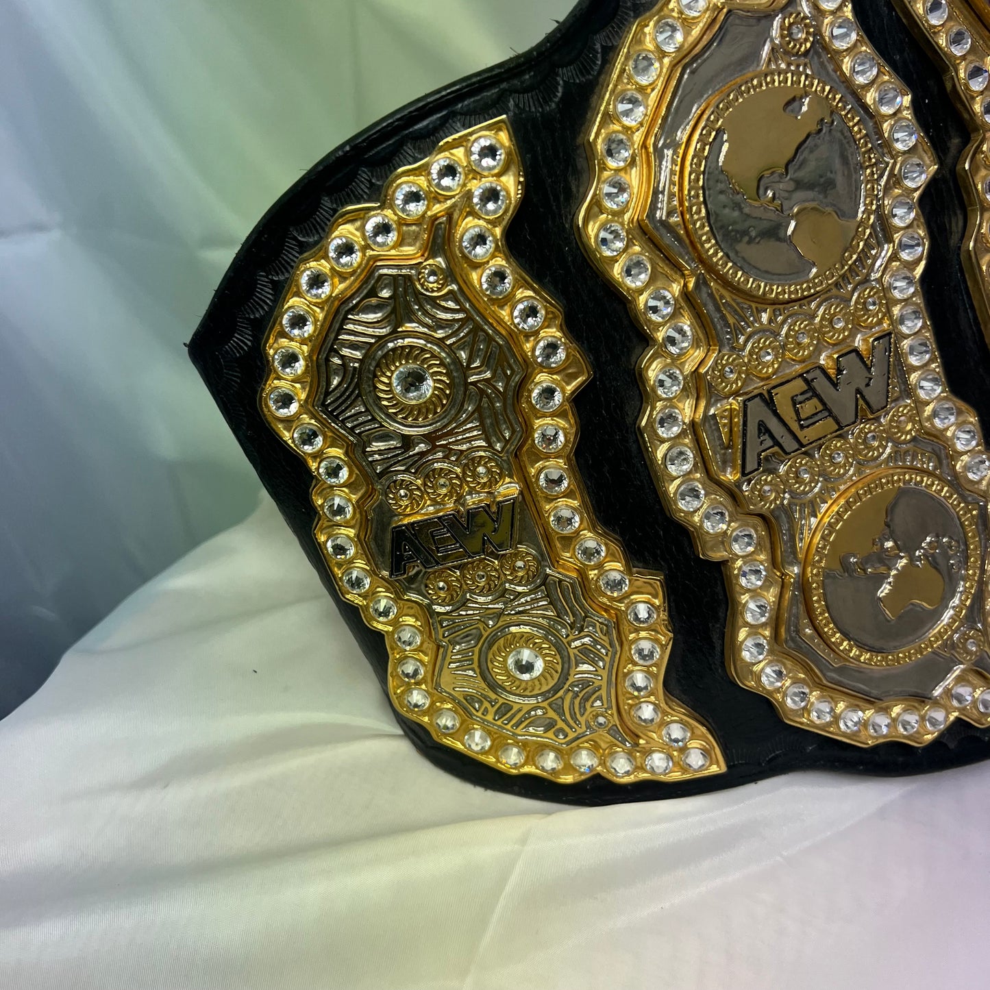 AEW World Heavyweight Championship Authentic Replica Title Belt by X Man Belts WWE