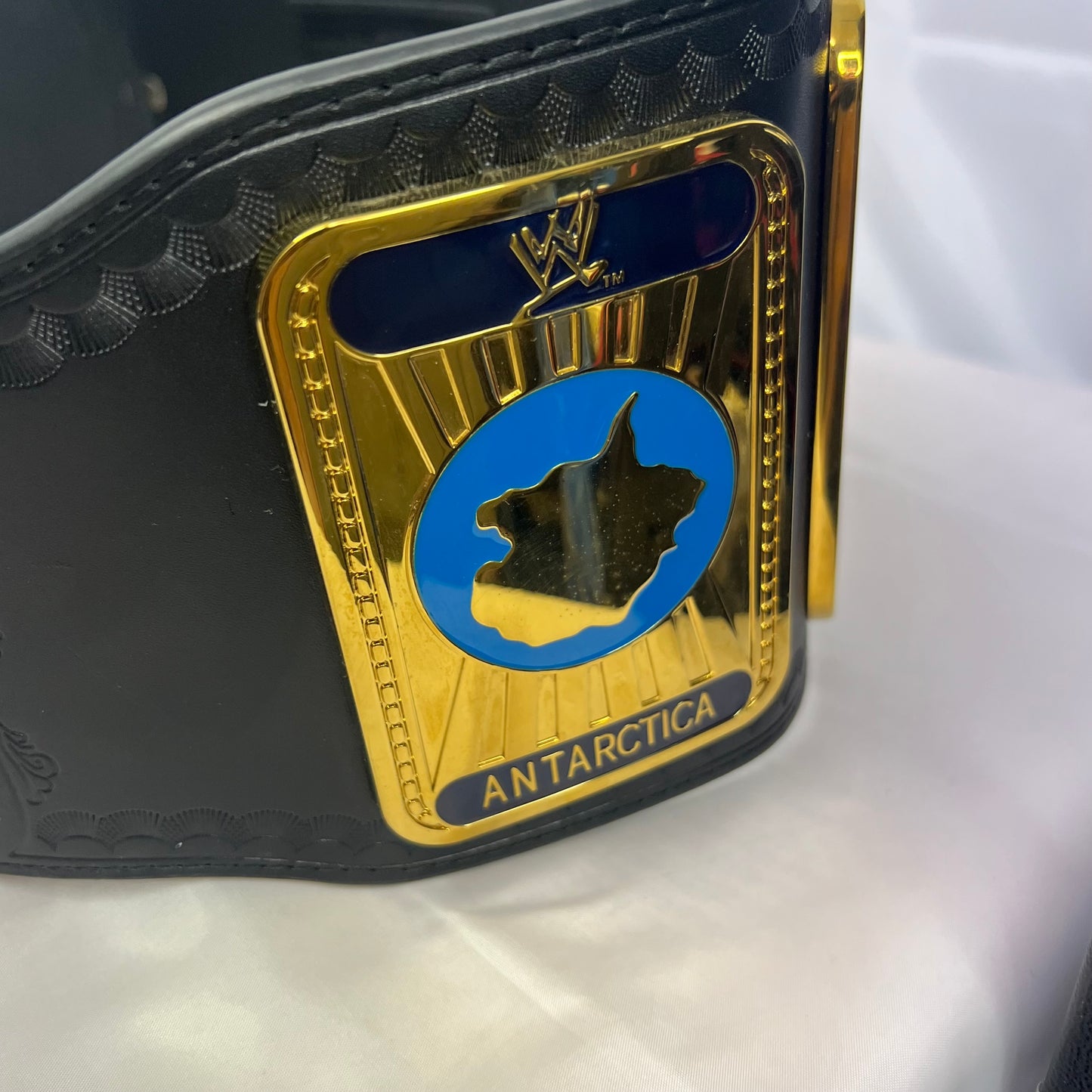 WWE Intercontinental Championship Authentic Replica Title Belt Official WWE Shop