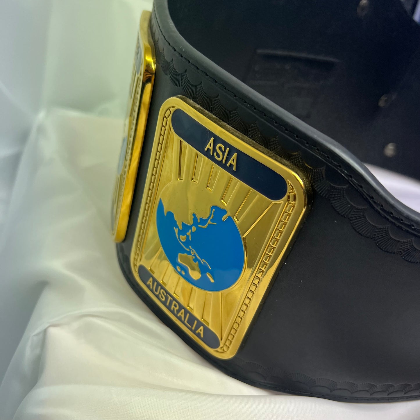 WWE Intercontinental Championship Authentic Replica Title Belt Official WWE Shop