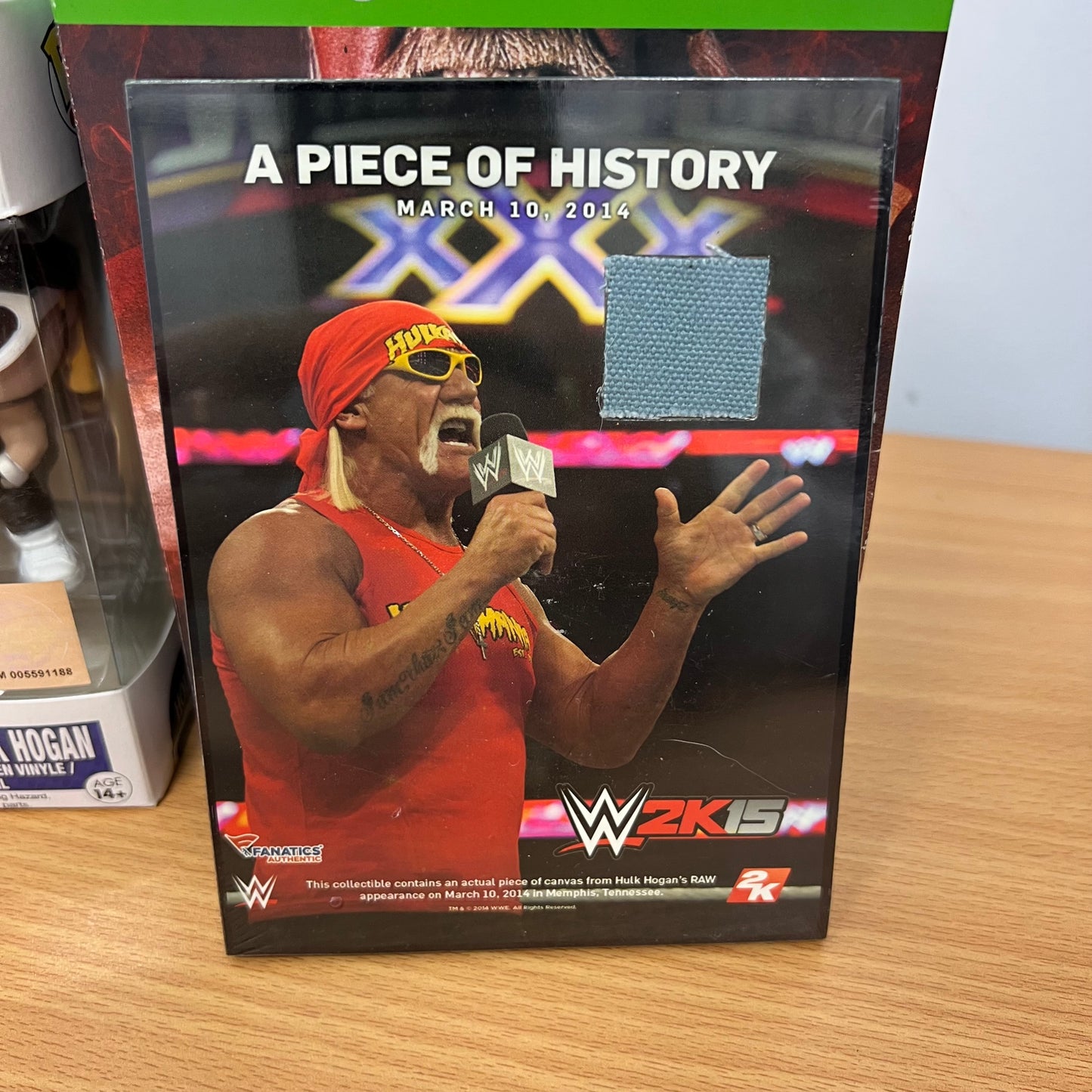 WWE 2K15 Hulkamania Edition - Signed Photo, Hollywood Pop 11, Relic Rare Merchandise