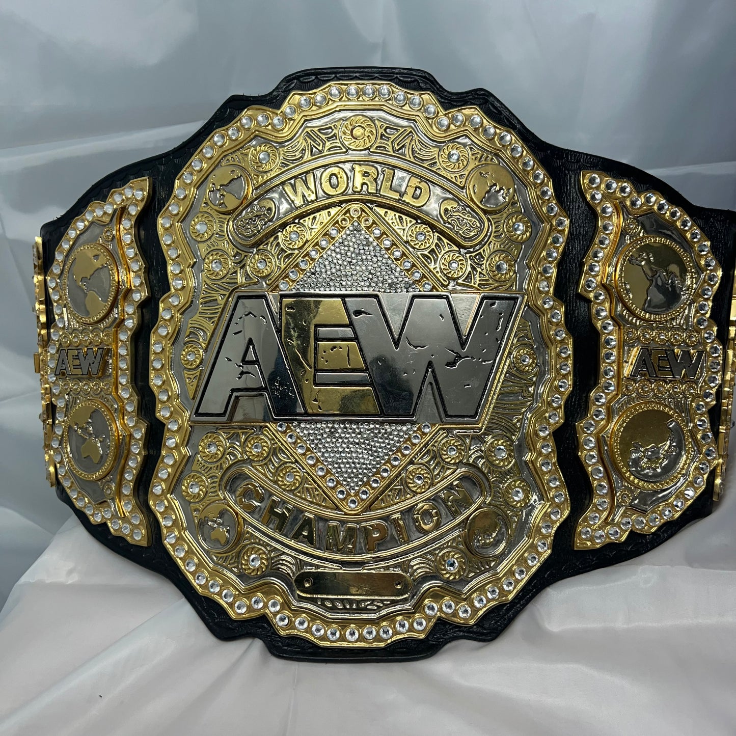 AEW World Heavyweight Championship Authentic Replica Title Belt by X Man Belts WWE
