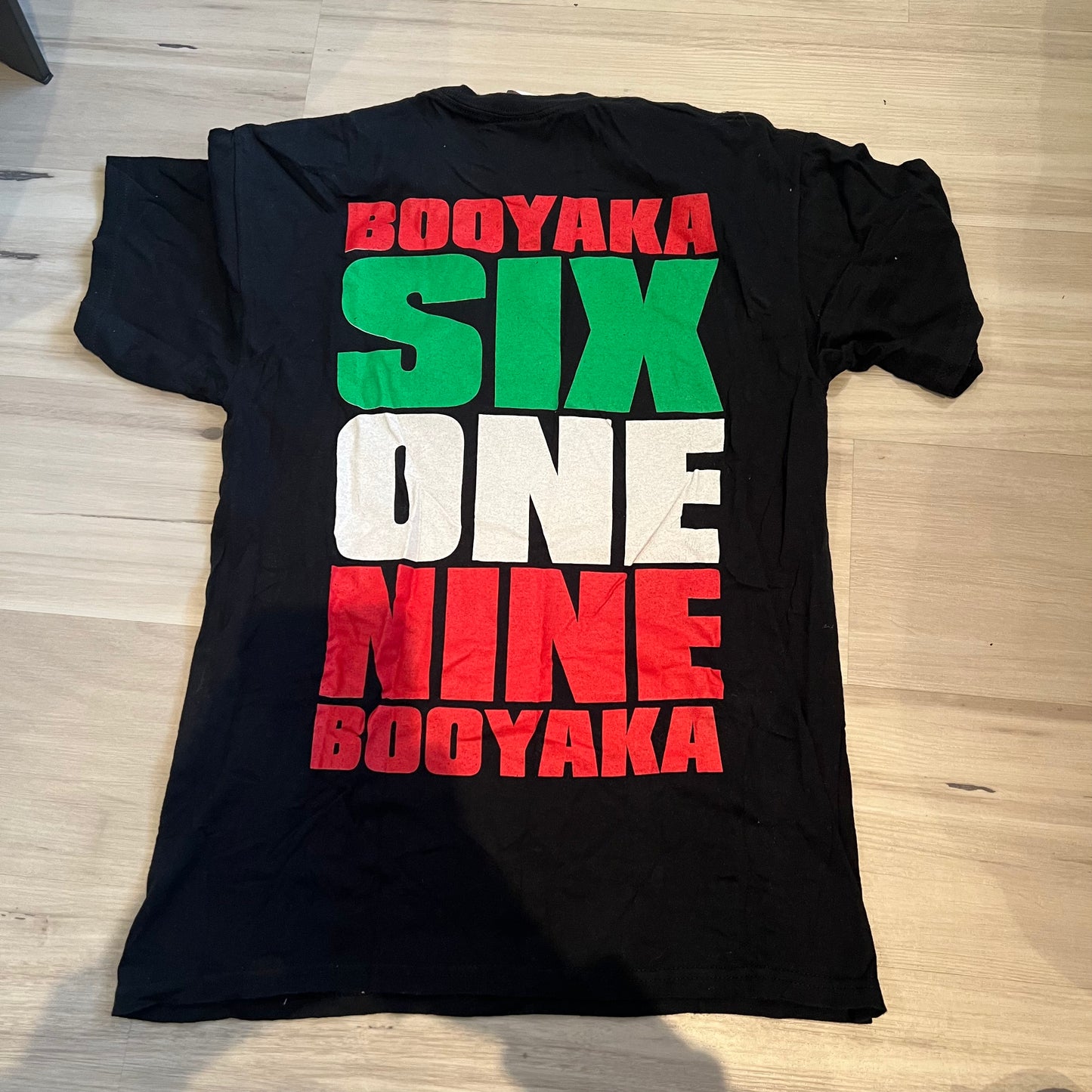 Rey Mysterio Shirt - WWE Size Medium Retro Vintage 619