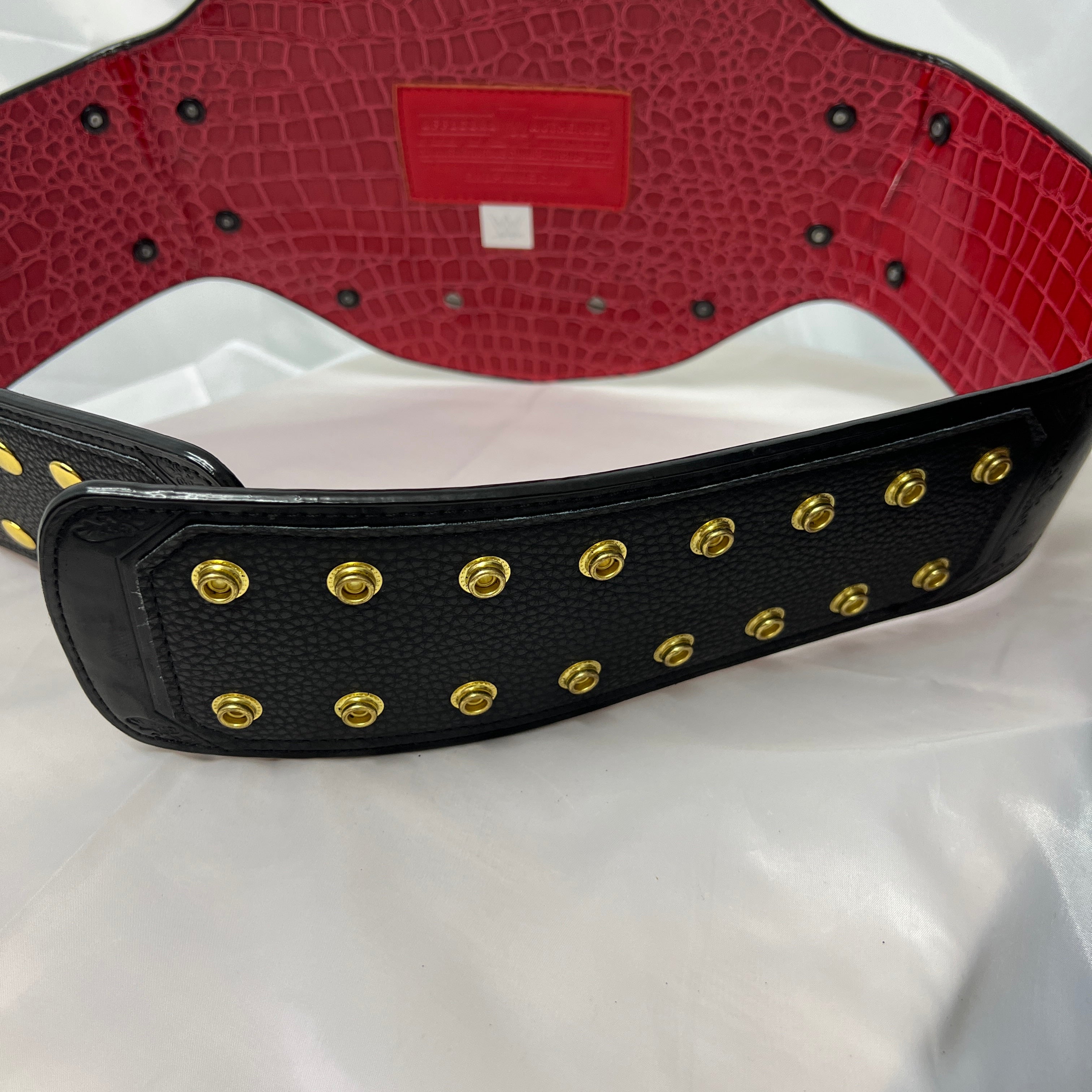 WWE World Heavyweight 2002 Retro Championship Commerative Title Belt WWE Authentic