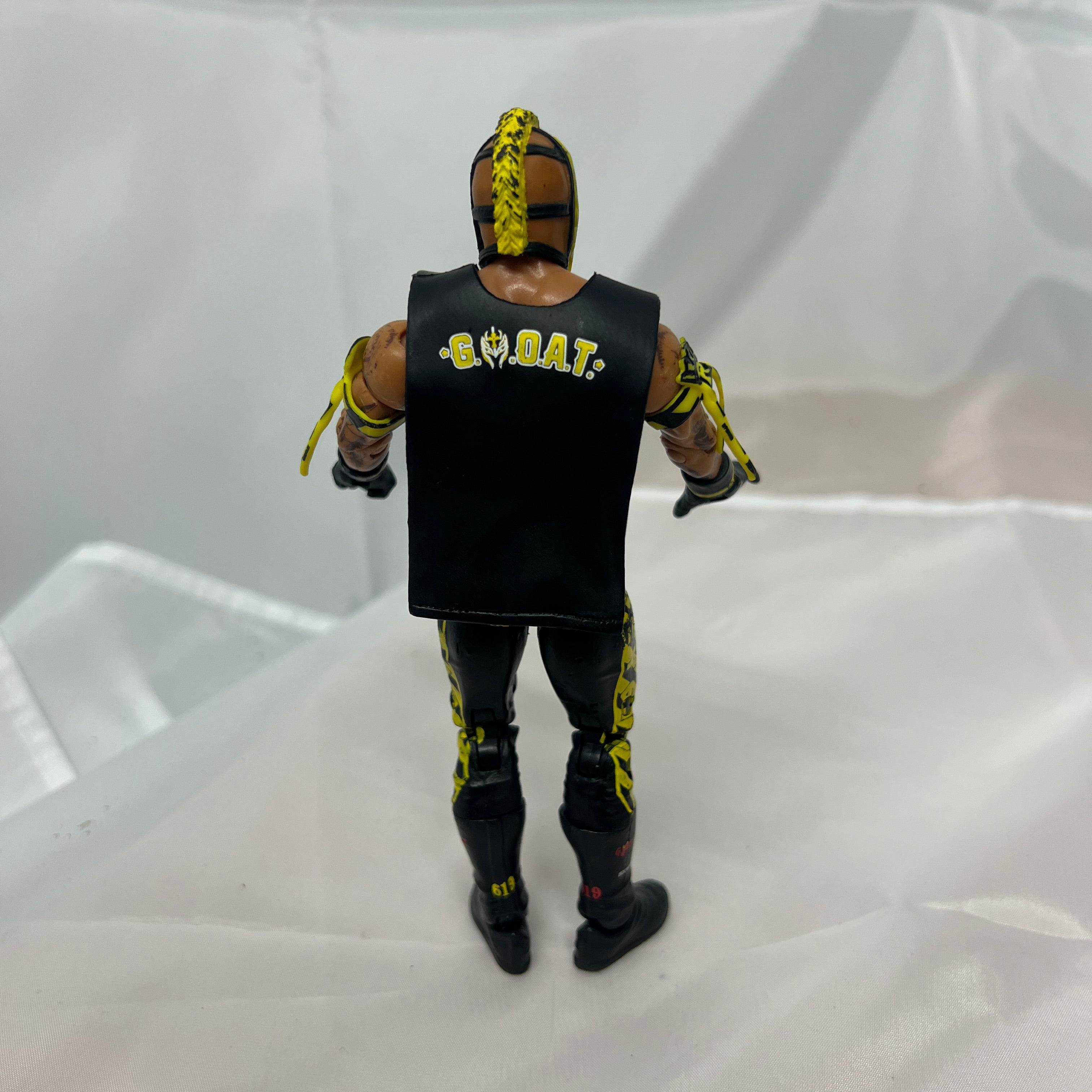 Rey Mysterio WWE Elite Out Of Box Action Figure Mattel 2