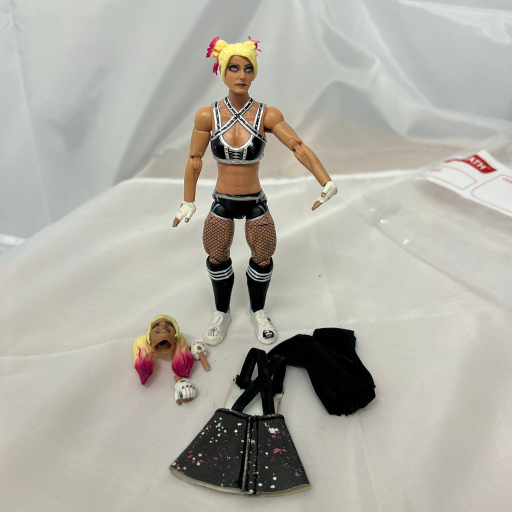 Alexa Bliss WWE Ultimate Edition Out Of Box Action Figure Mattel 2