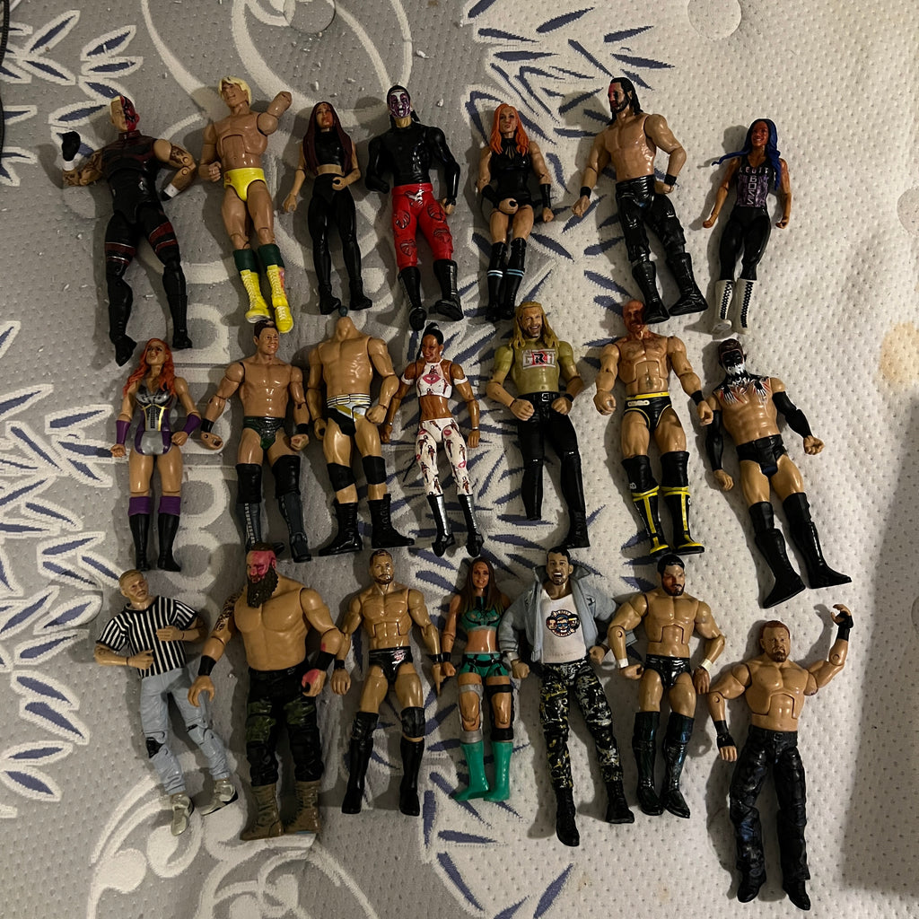 21 x WWE Fodder Lot Played With Toys Action Figures Mattel