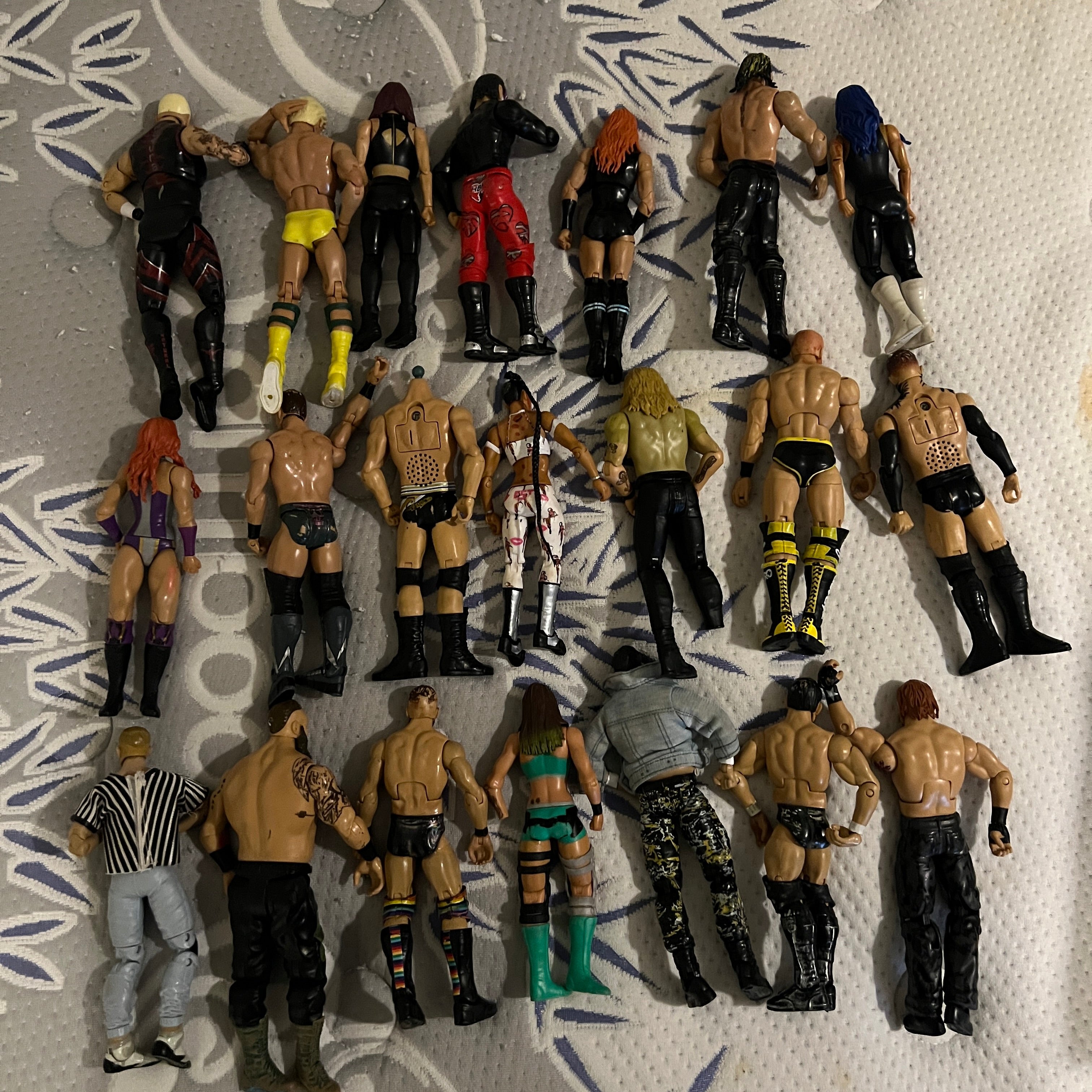 21 x WWE Fodder Lot Played With Toys Action Figures Mattel