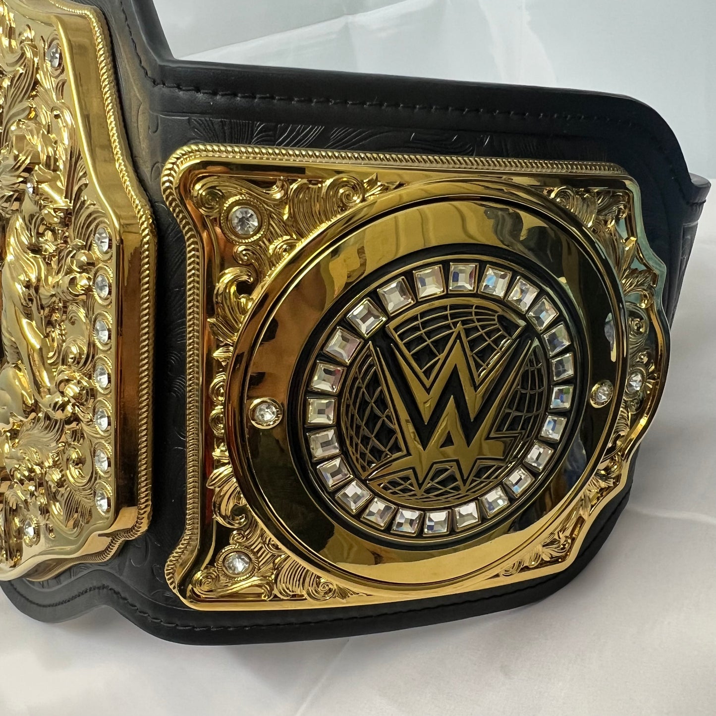 WWE World Heavyweight Championship Authentic Replica Title Belt Official