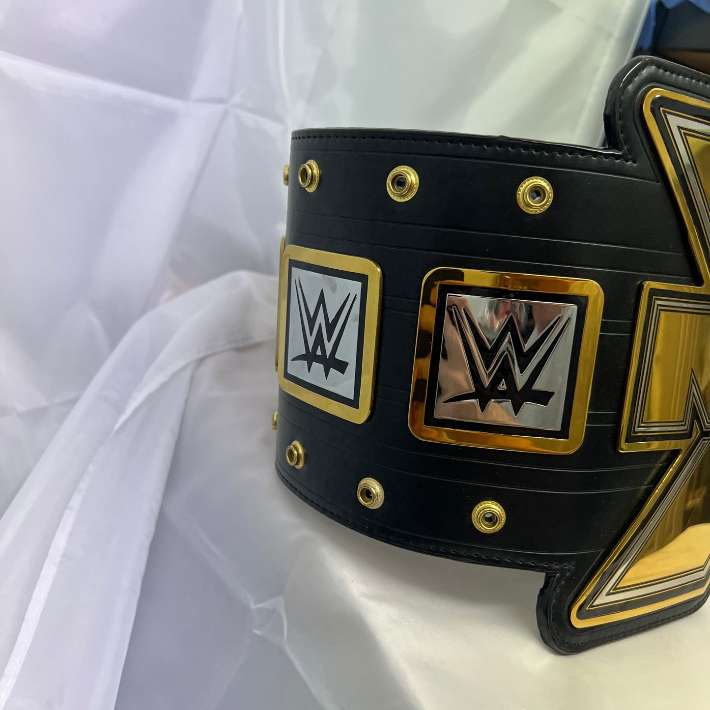WWE NXT Championship Belt Replica 2014 V1 with Dust Cover Authentic