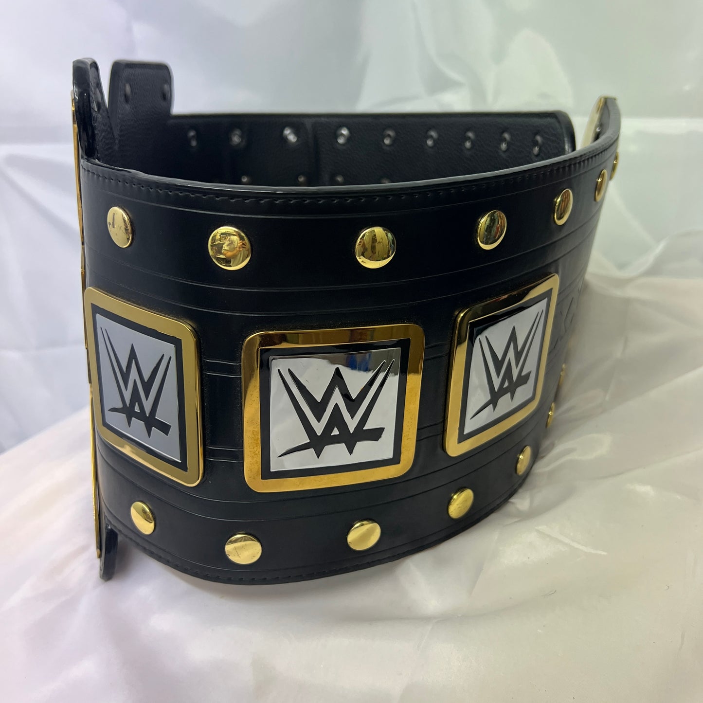 WWE NXT Championship Belt Replica 2014 V1 with Dust Cover Authentic