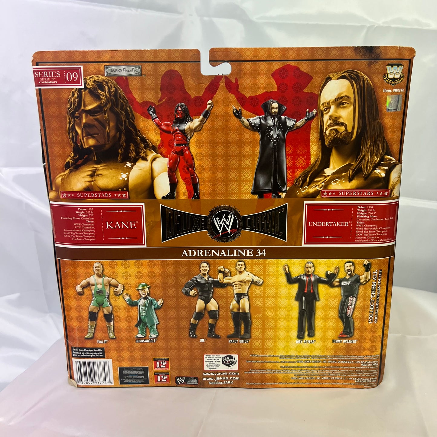 Undertaker and Kane - WWE Classic Superstars Deluxe Ringside Exclusive Action Figures