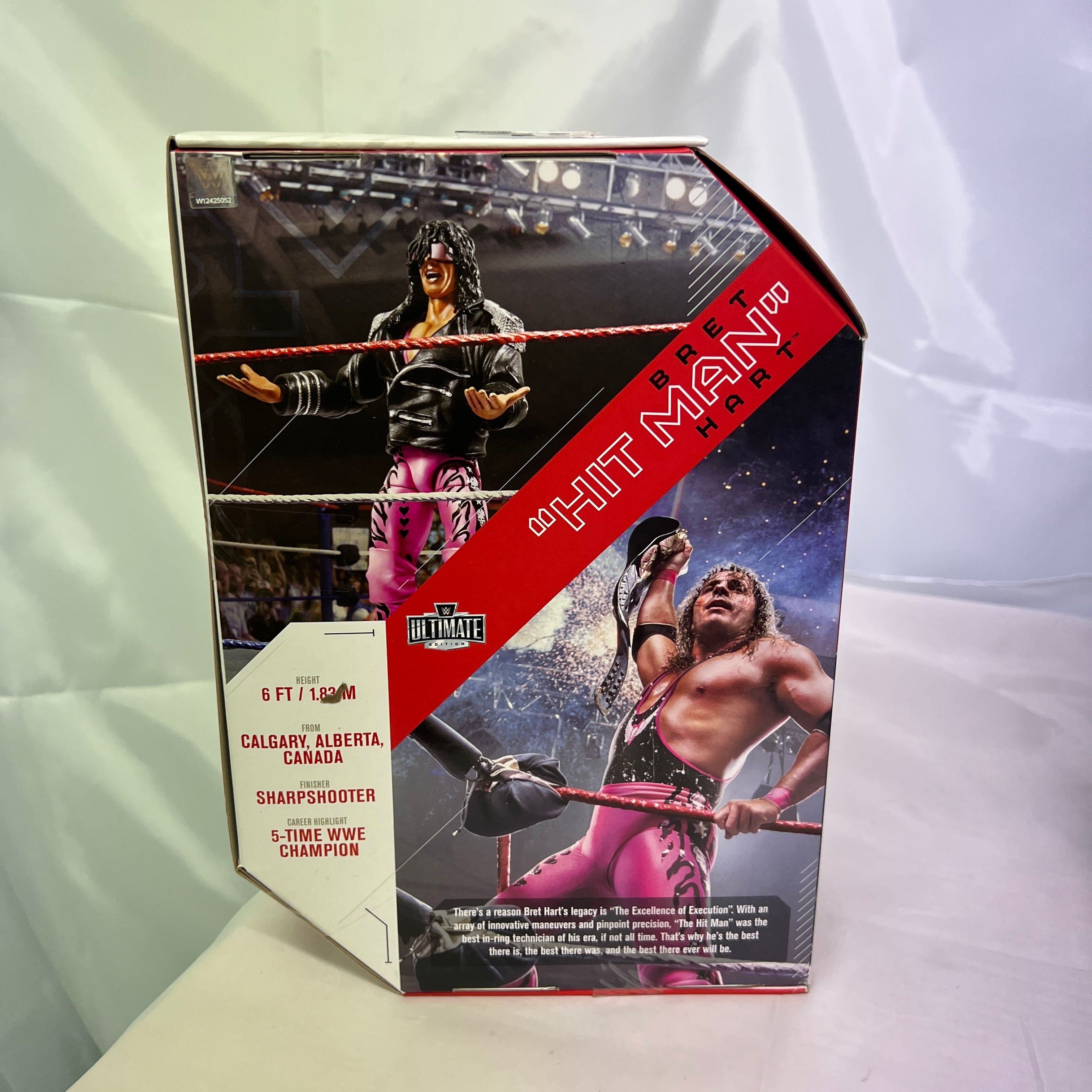 Bret Hitman Hart WWE Ultimate Edition 2 Exclusive Action Figure