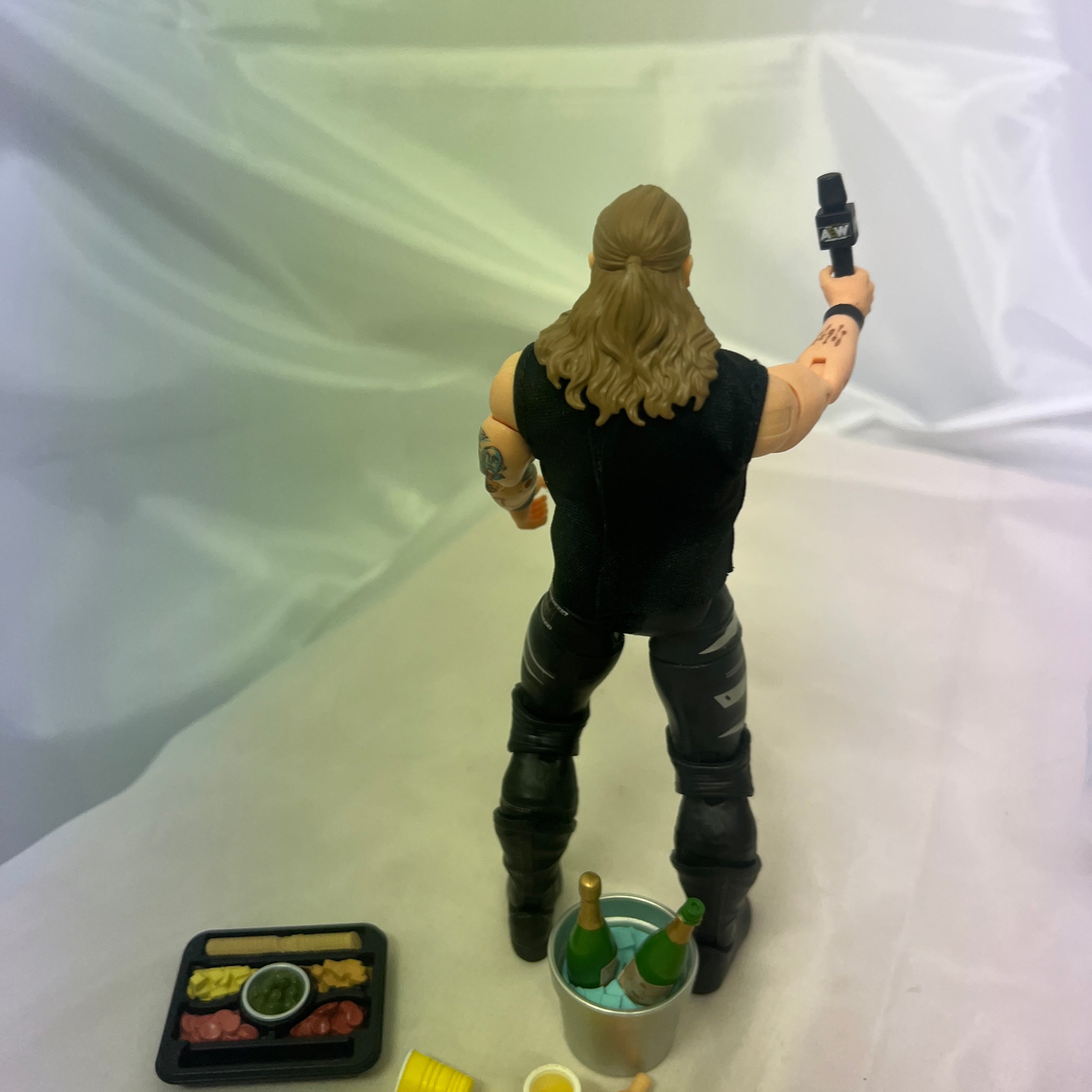 Chris Jericho AEW Exclusive Bubbly Out Of Box Action Figure Scale WWE 6