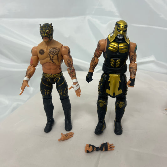 Penta and Rey AEW Unrivaled 6 Out Of Box Action Figure Scale WWE 6