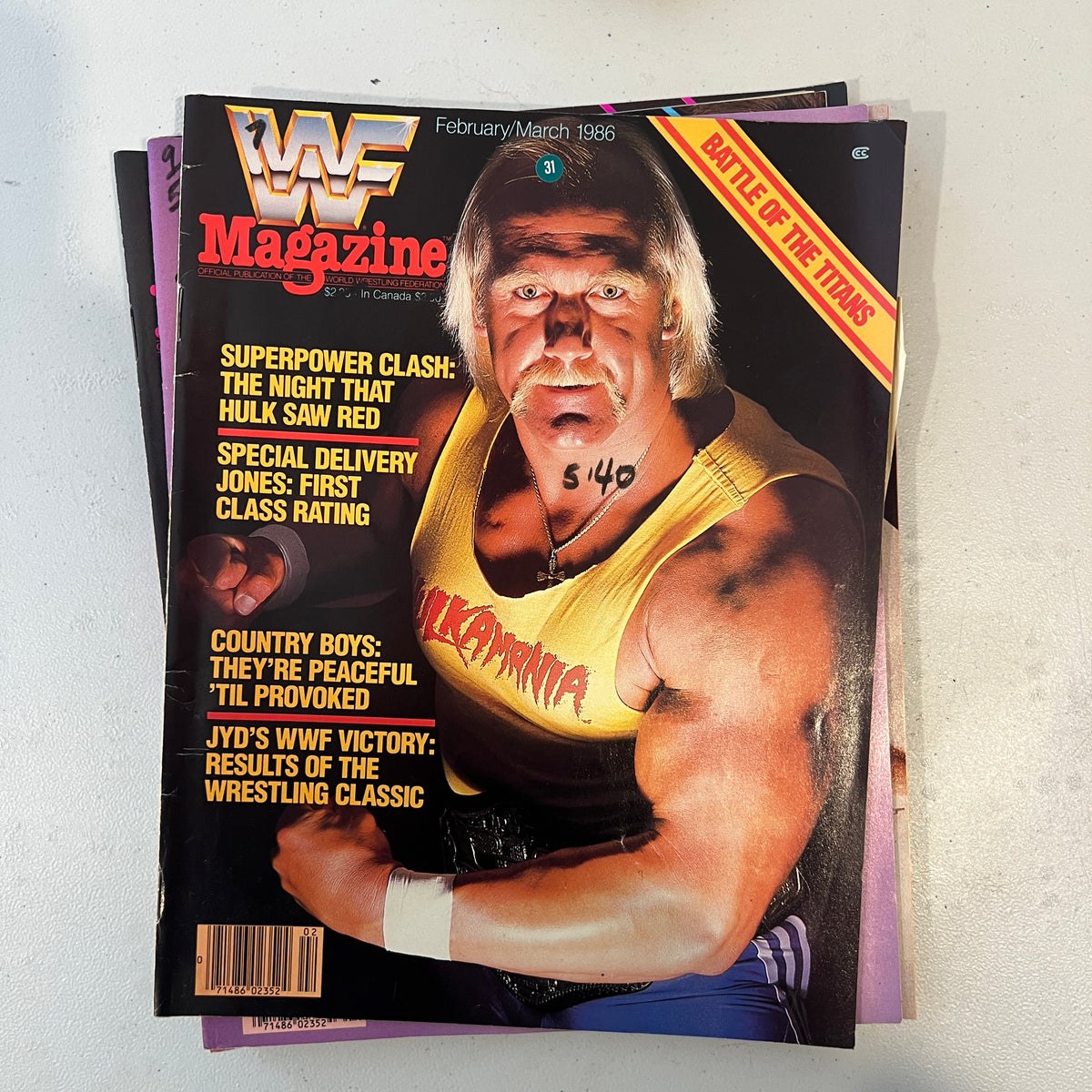 Hulk Hogan WWF WWE Magazine 1990s Retro Wrestling Merchandise Collectable 1