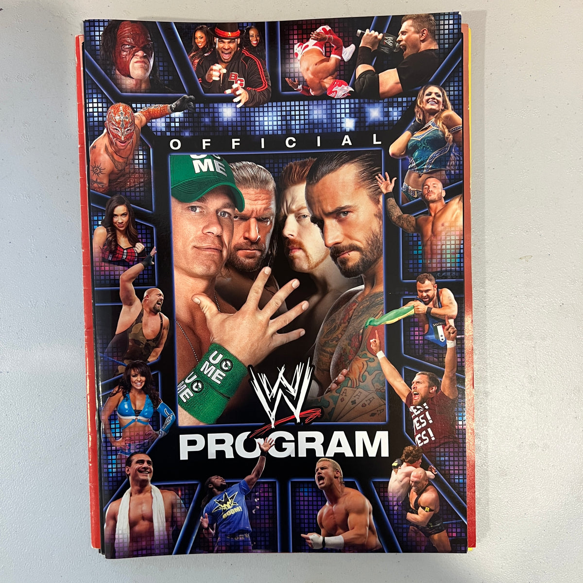 WWE Magazine Program Retro Wrestling Merchandise Collectable 6