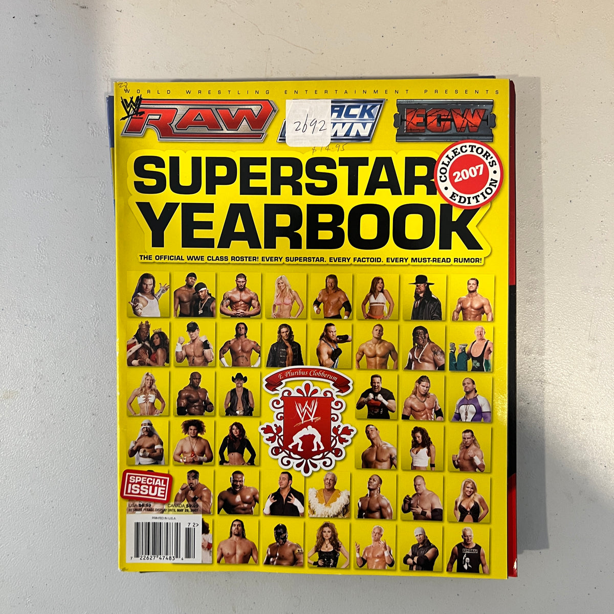 Superstars Yearbook WWE Magazine Wrestling Merchandise Collectable 6