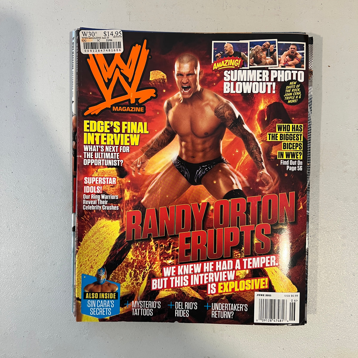 Randy Orton WWE Magazine Wrestling Merchandise Collectable 9