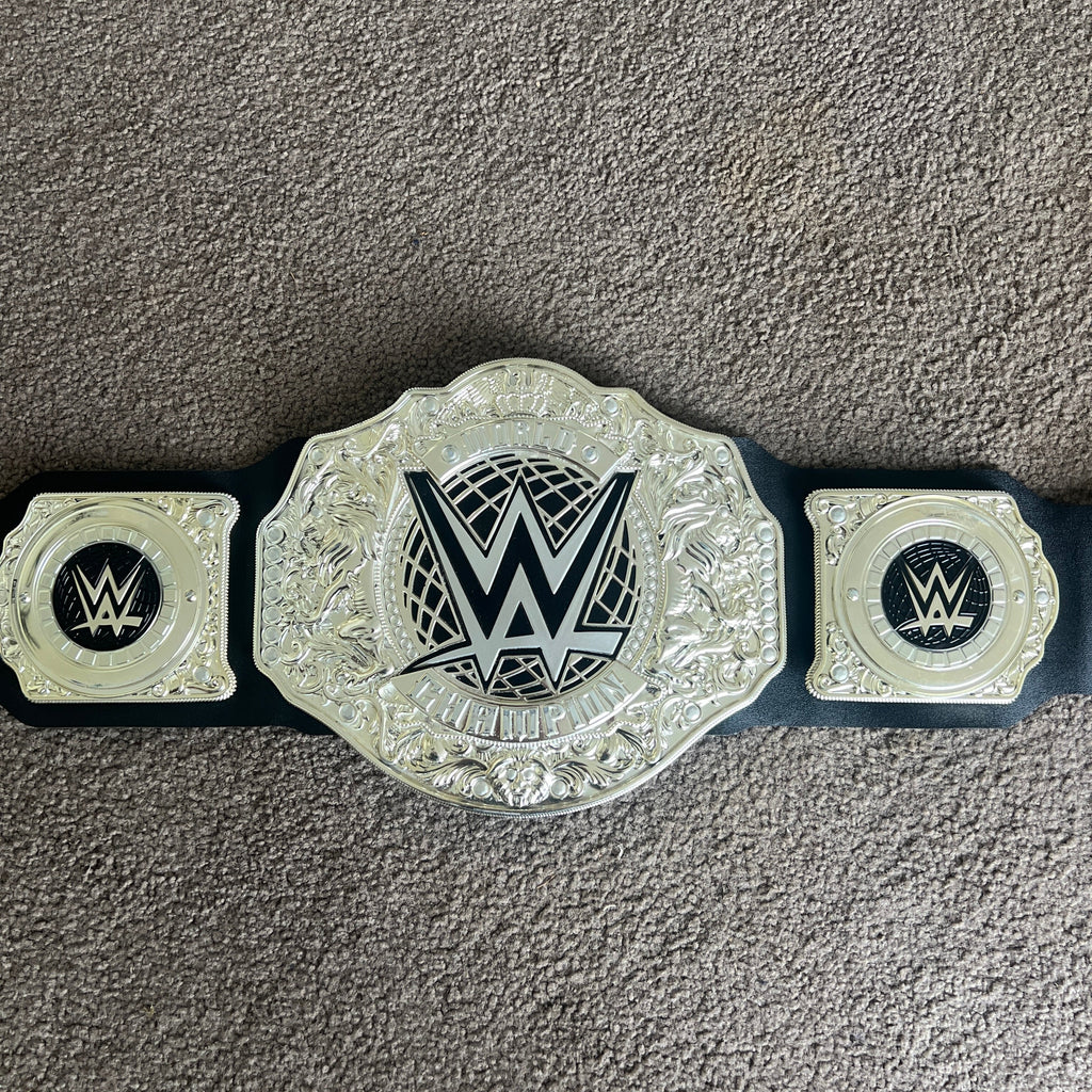 WWE World Heavyweight Championship Kids Roleplay Title Belt Toy Mattel USED