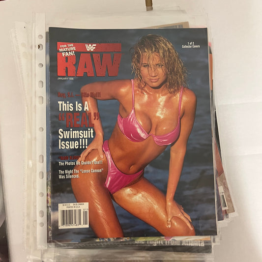 Divas - WWE WWF Magazine Retro Collectable Authentic