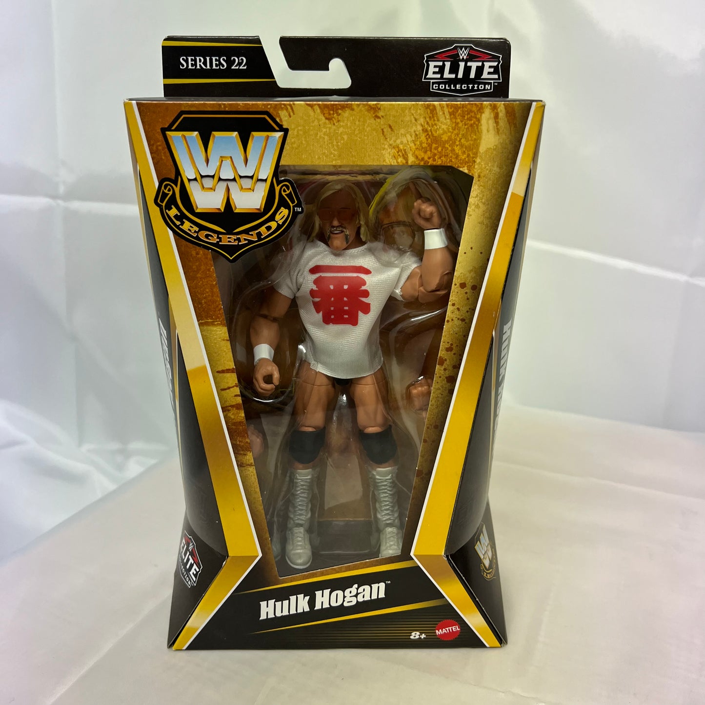 Hulk Hogan - WWE Elite Legends 22 Action Figure