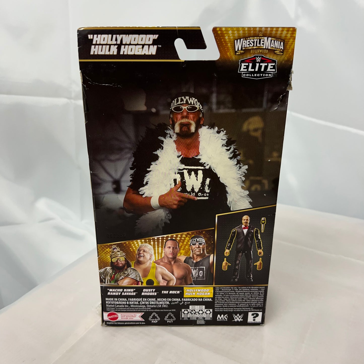 Hulk Hogan - WWE Elite Wrestlemania 39 Action Figure