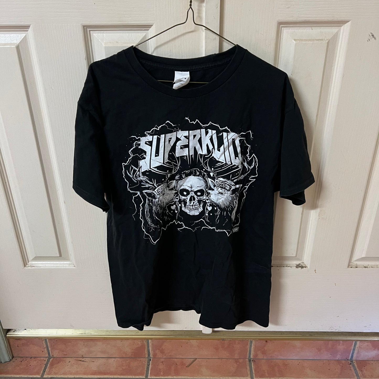 Superkliq - Large Size - Official AEW Shirt