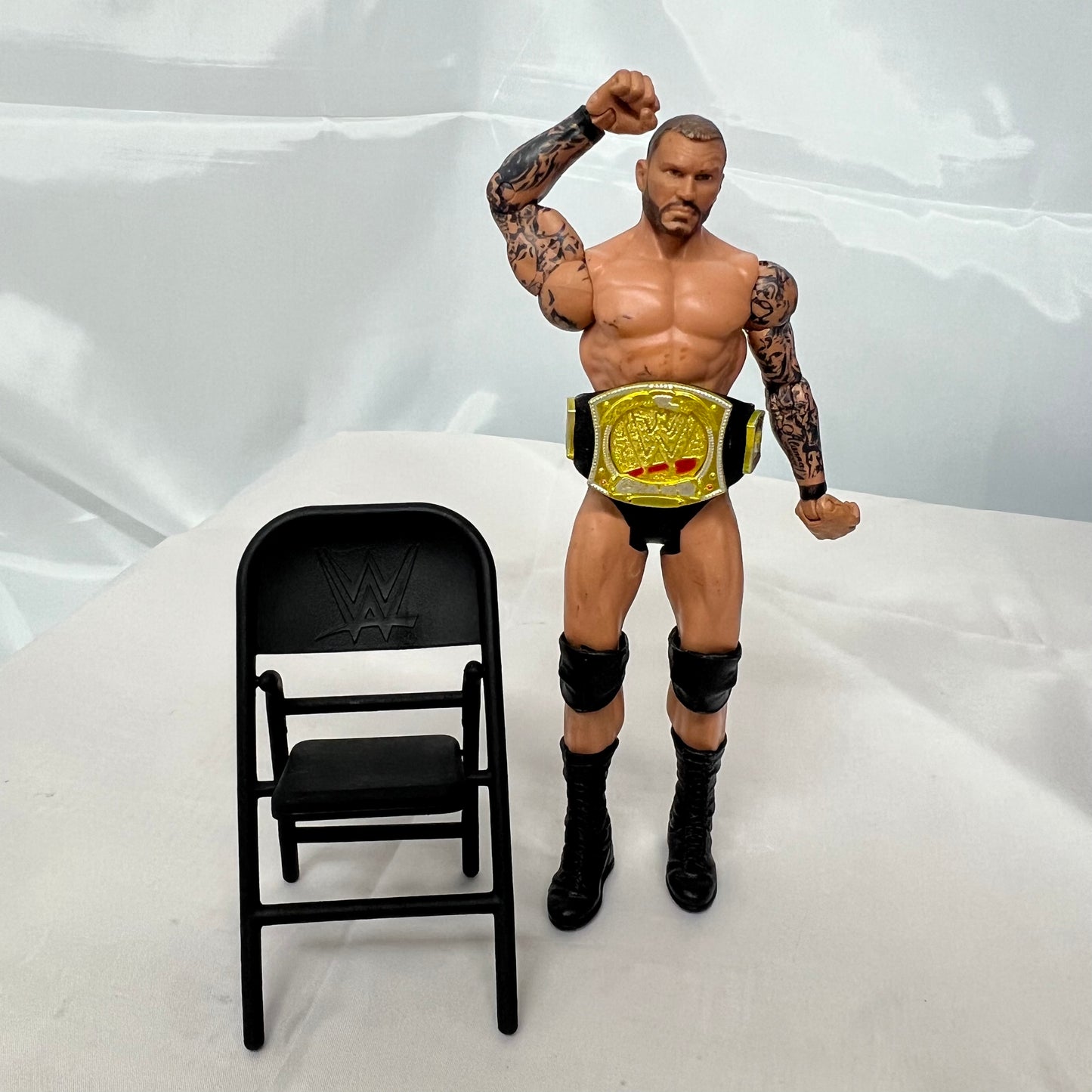 Randy Orton - with WWE Spinner Belt and Chair Accessory Action Figure Mattel