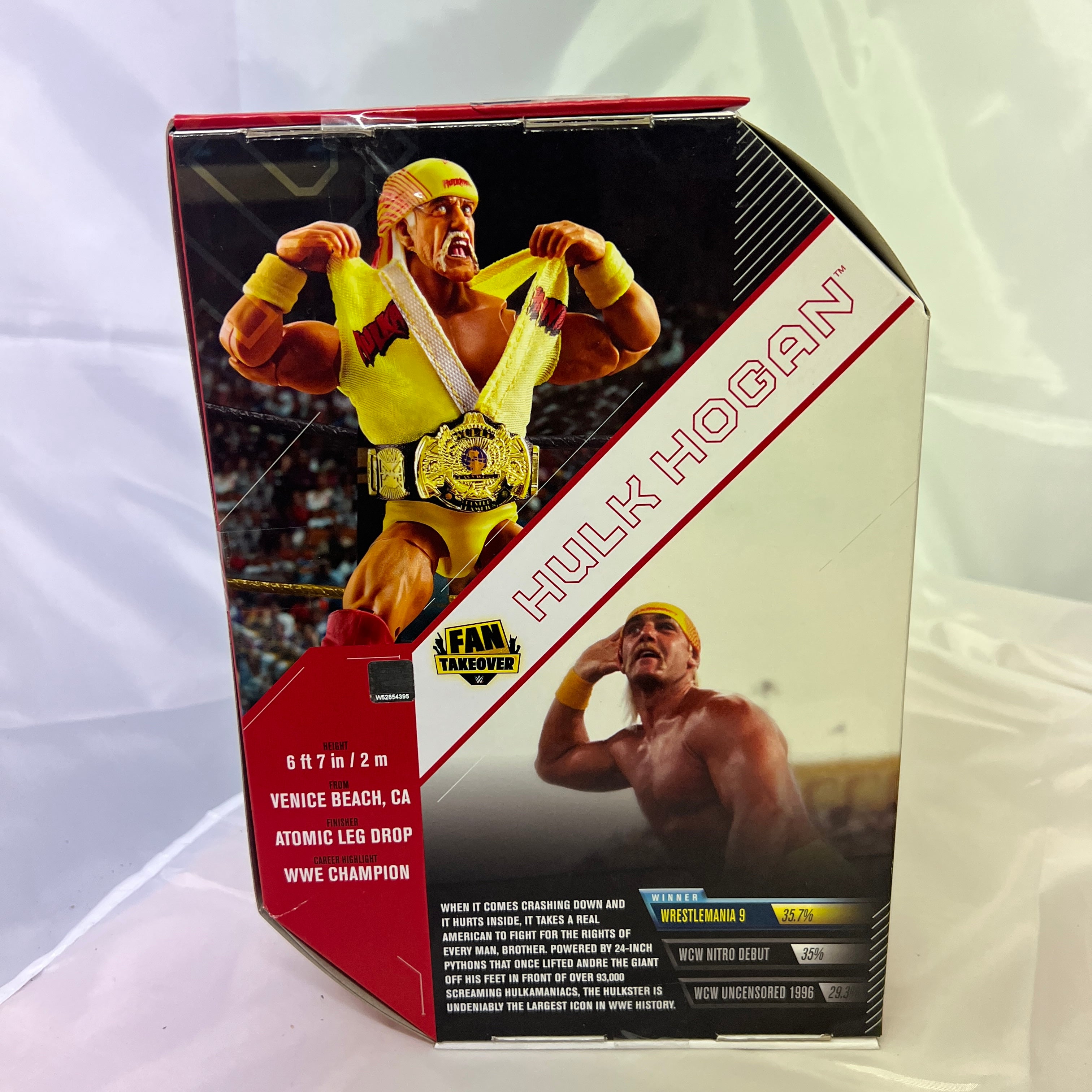 Hulk Hogan WWE Ultimate Edition Fan Takeover Exclusive Action Figure