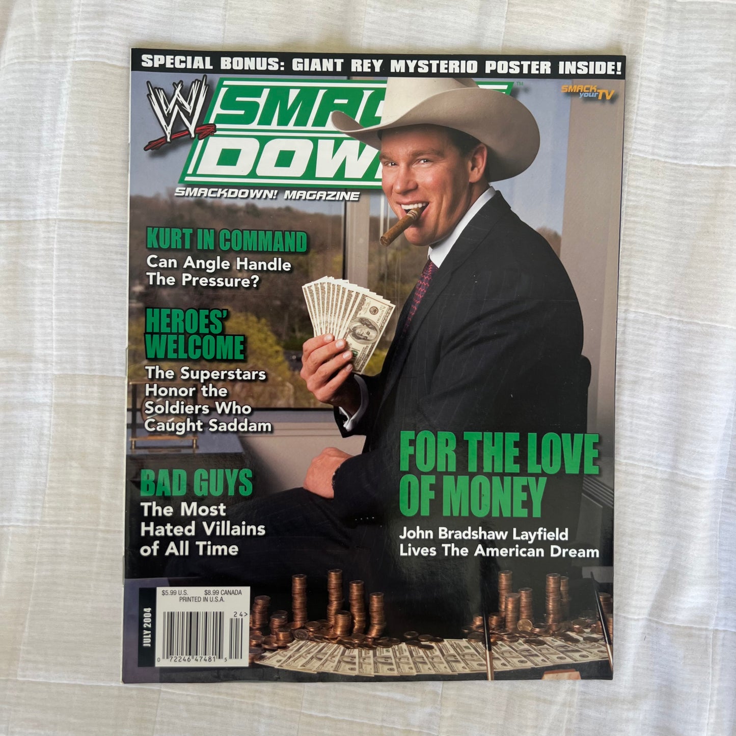 JBL - WWE WWF Magazine Retro Collectable Merchandise