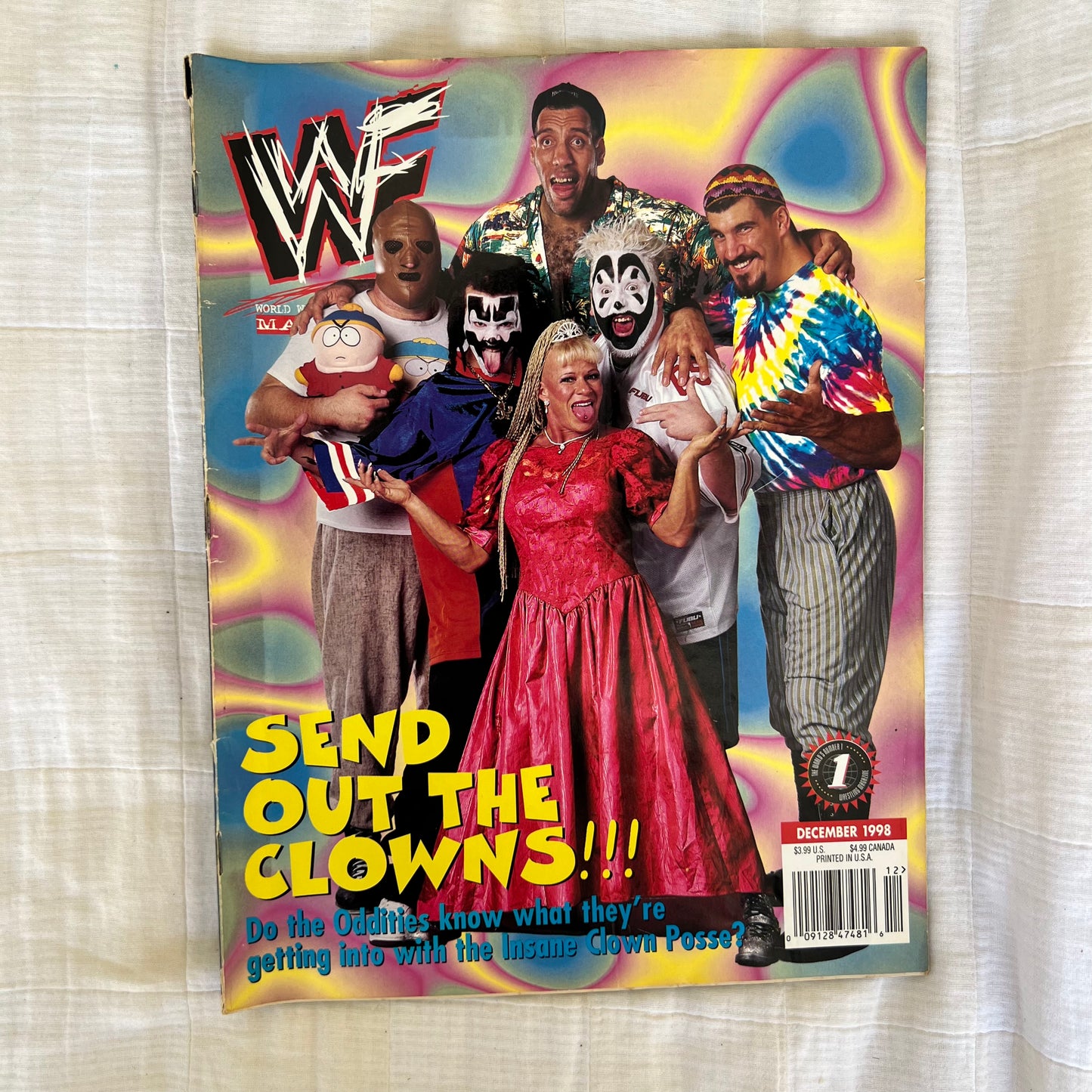 Clowns - WWE WWF Magazine Retro Collectable Merchandise