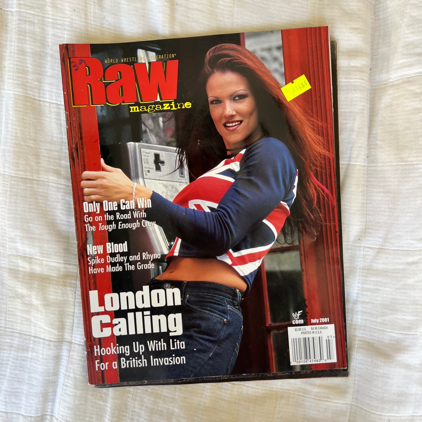 Lita - WWE WWF Magazine Retro Collectable Merchandise