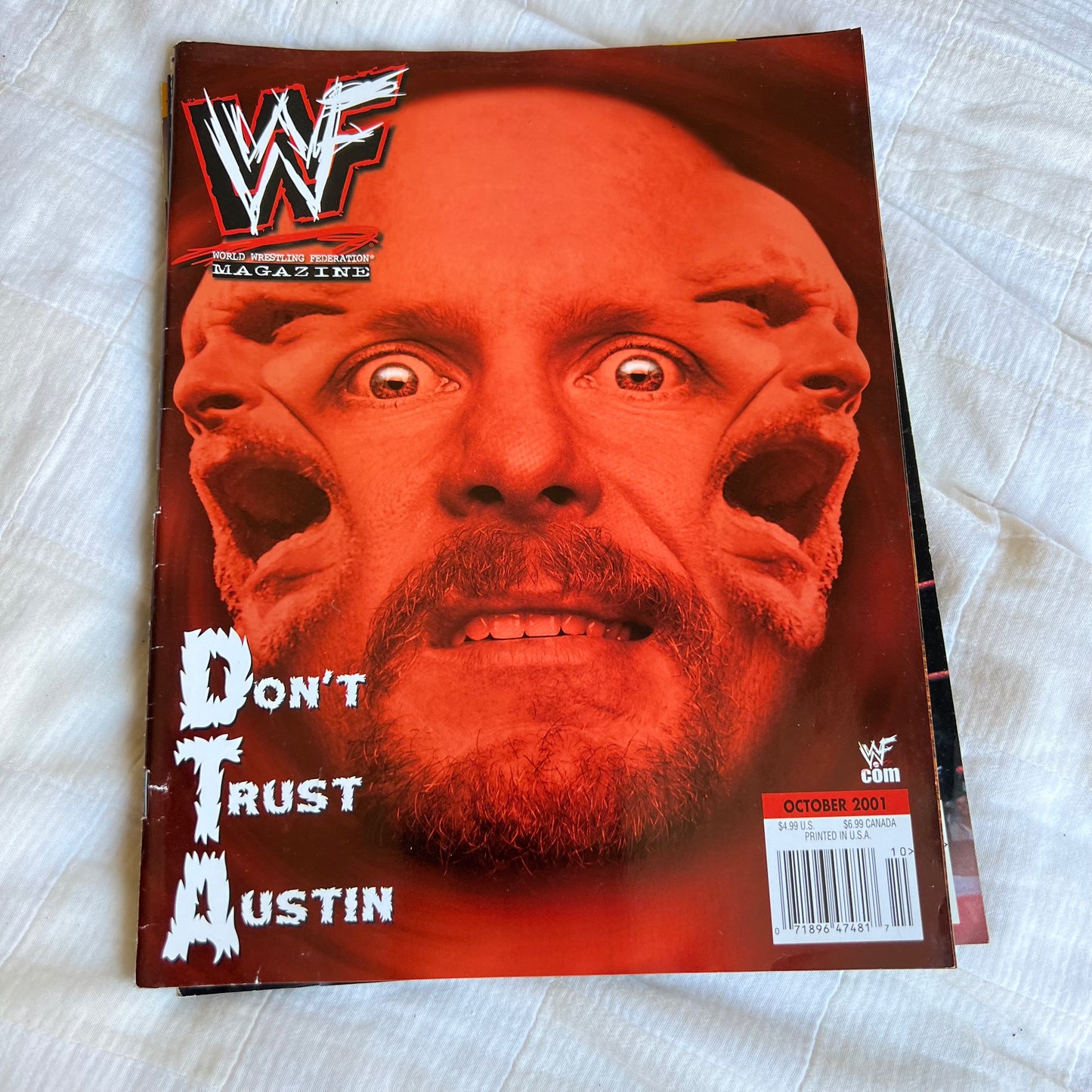 Austin - WWE WWF Magazine Retro Collectable Merchandise