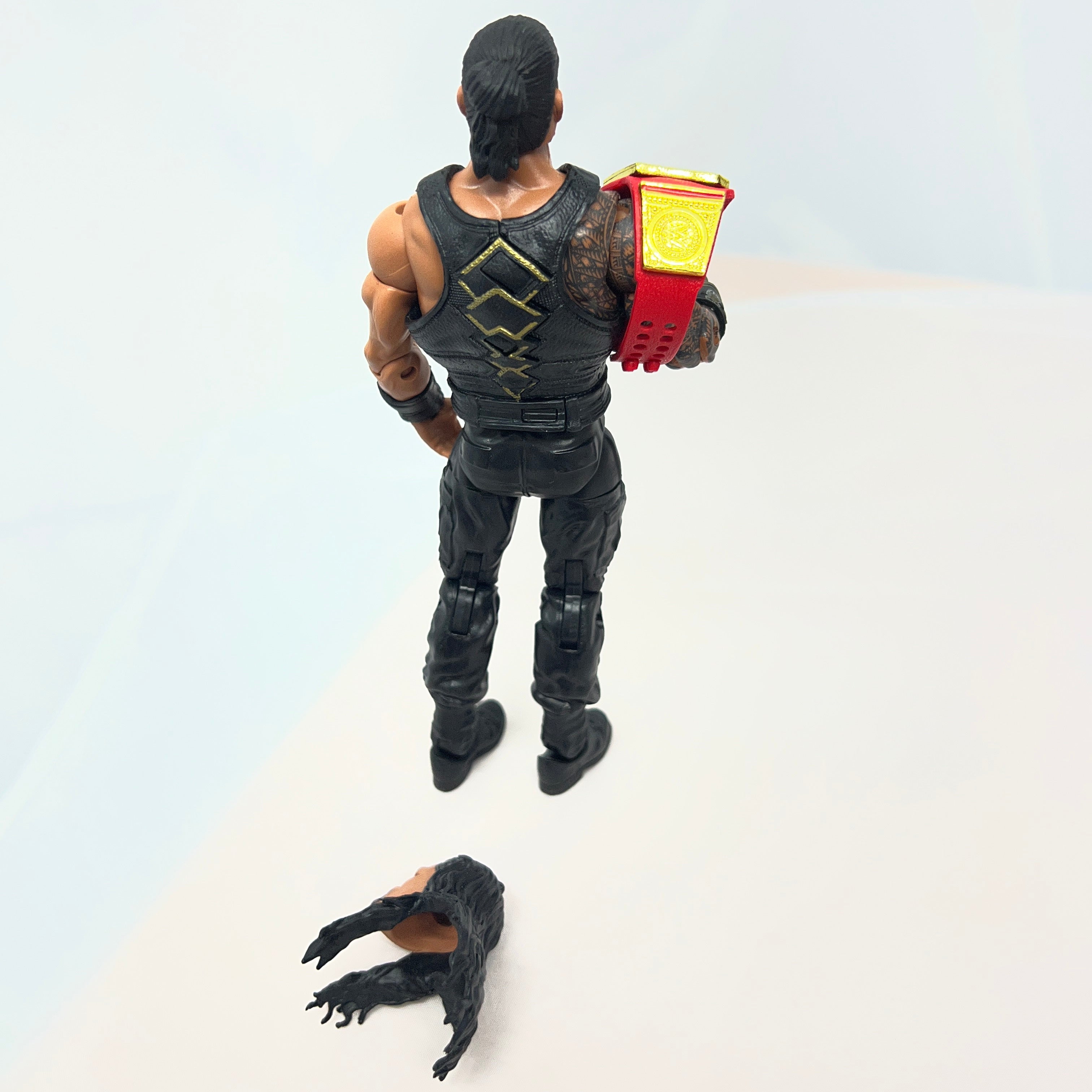 Roman Reigns WWE Elite Red Universal Out Of Box Action Figure Mattel 8
