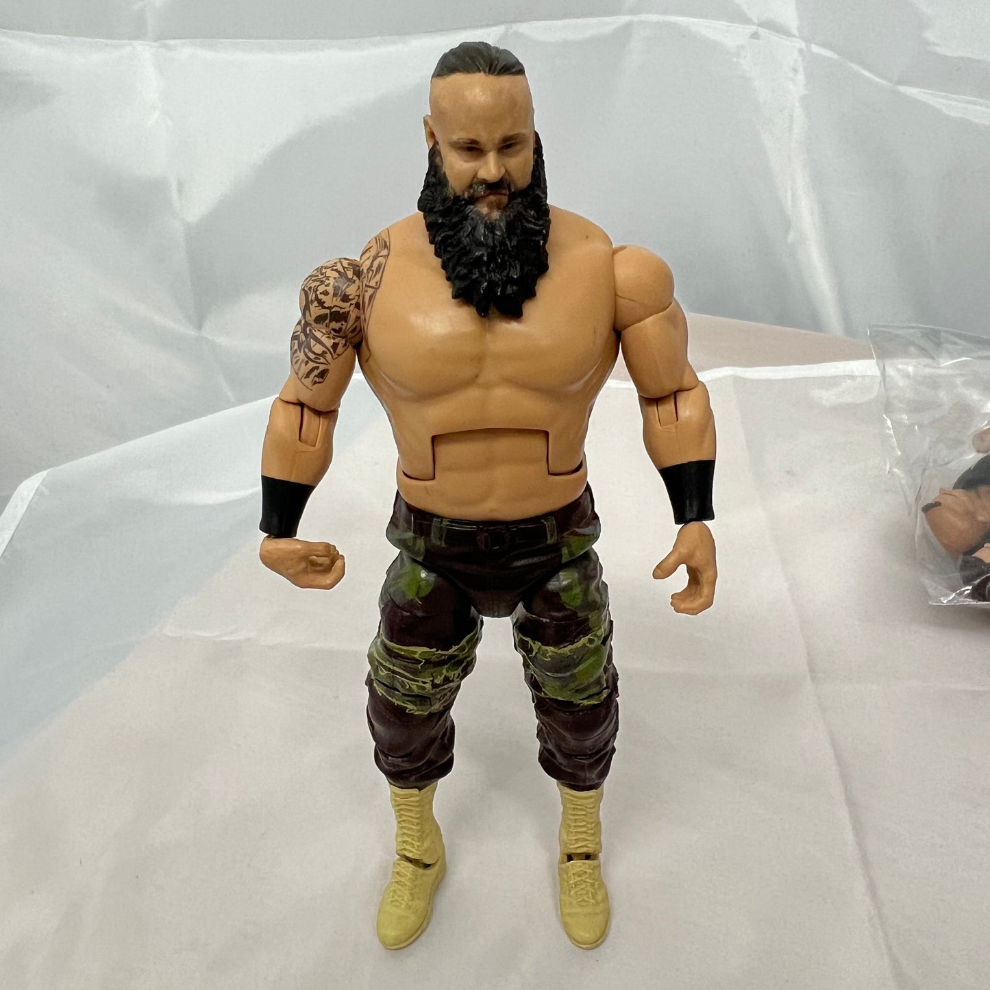 Braun Strowman WWE Elite 87 Out Of Box Action Figure Mattel 8