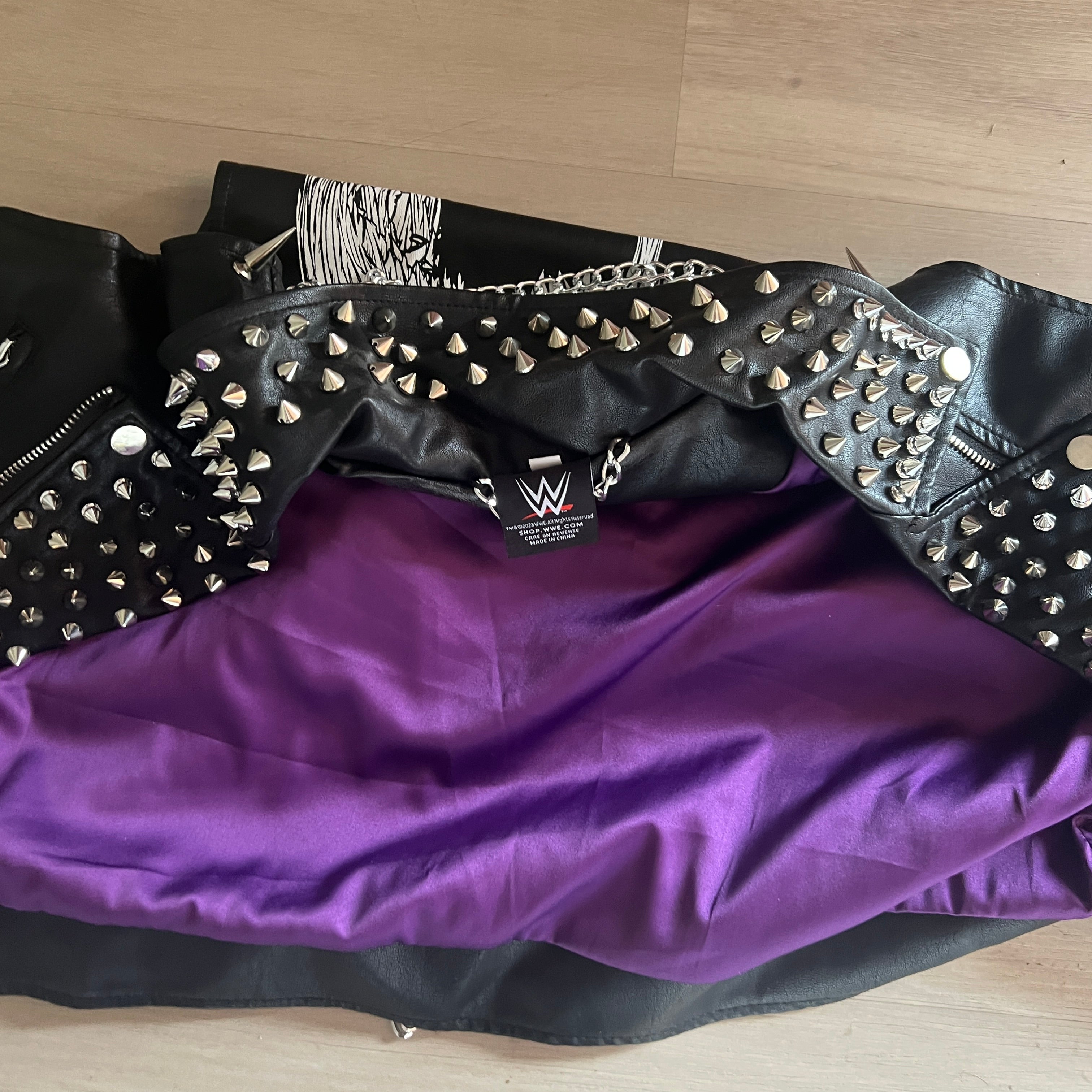 WWE Unisex Black Rhea Ripley Replica Vest Size Small
