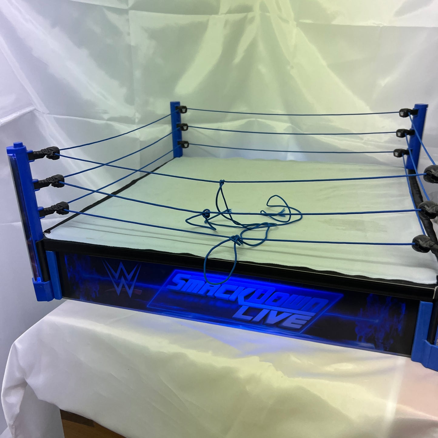 WWE SmackDown Live Main Event Led Light-up Wrestling Ring Huge Elite Scale