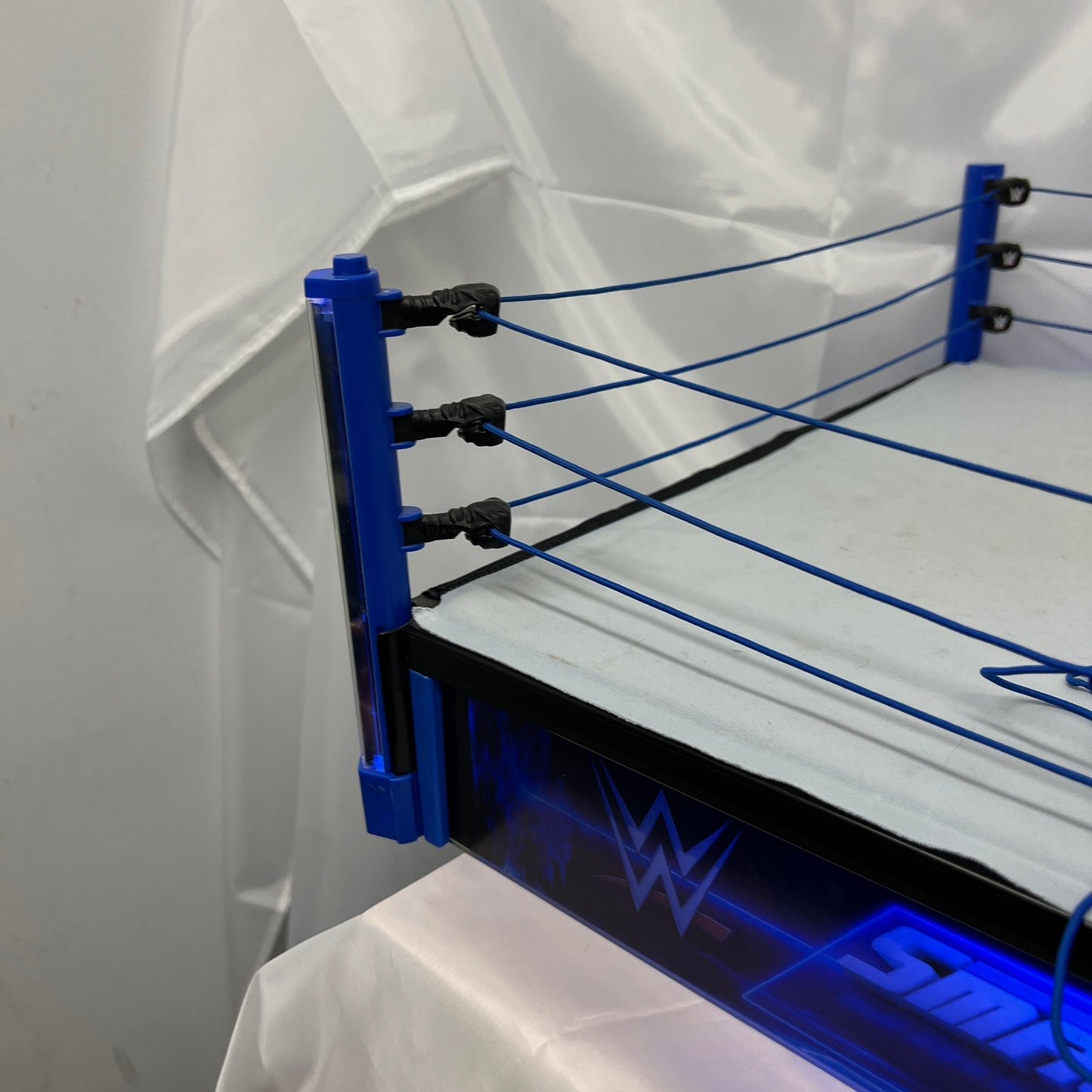 WWE SmackDown Live Main Event Led Light-up Wrestling Ring Huge Elite Scale