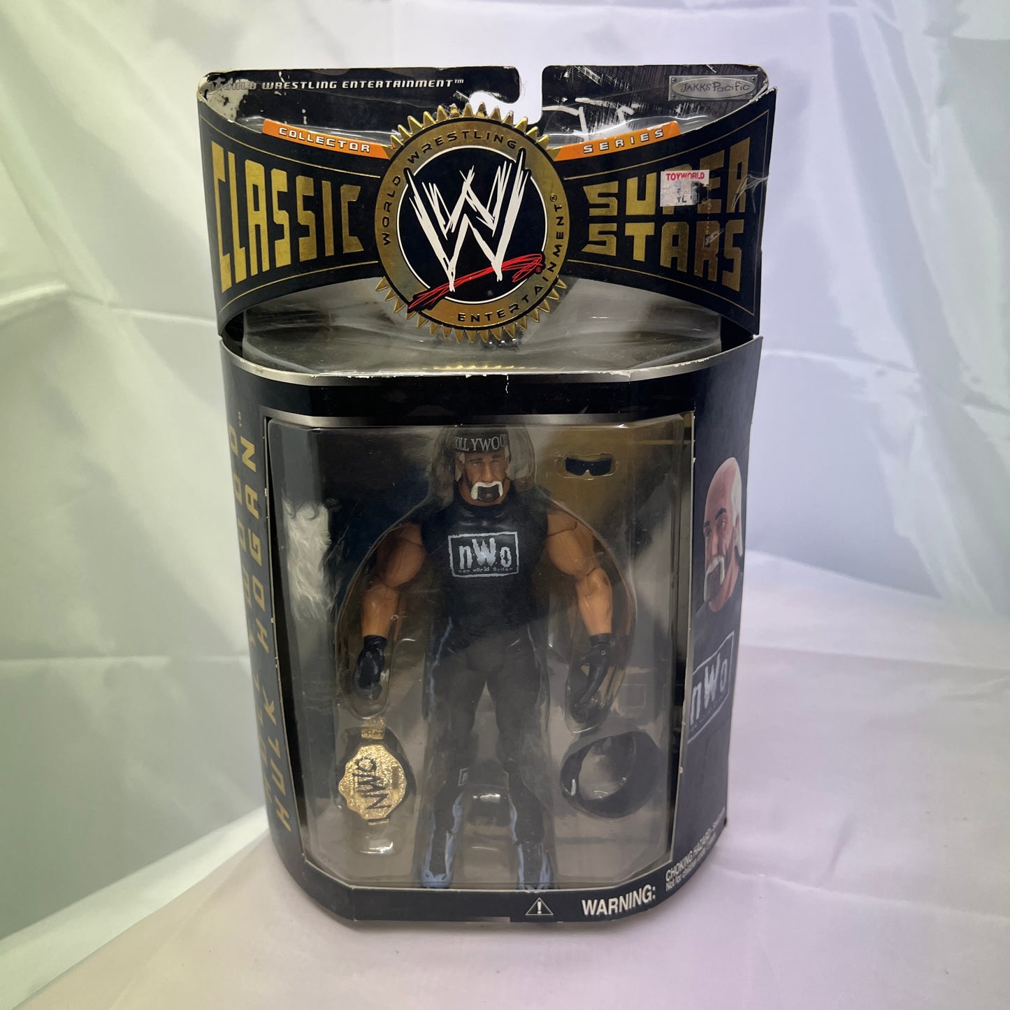 Hollywood Hulk Hogan NWO WWE Classic Superstars Action Figure Jakks Series 12
