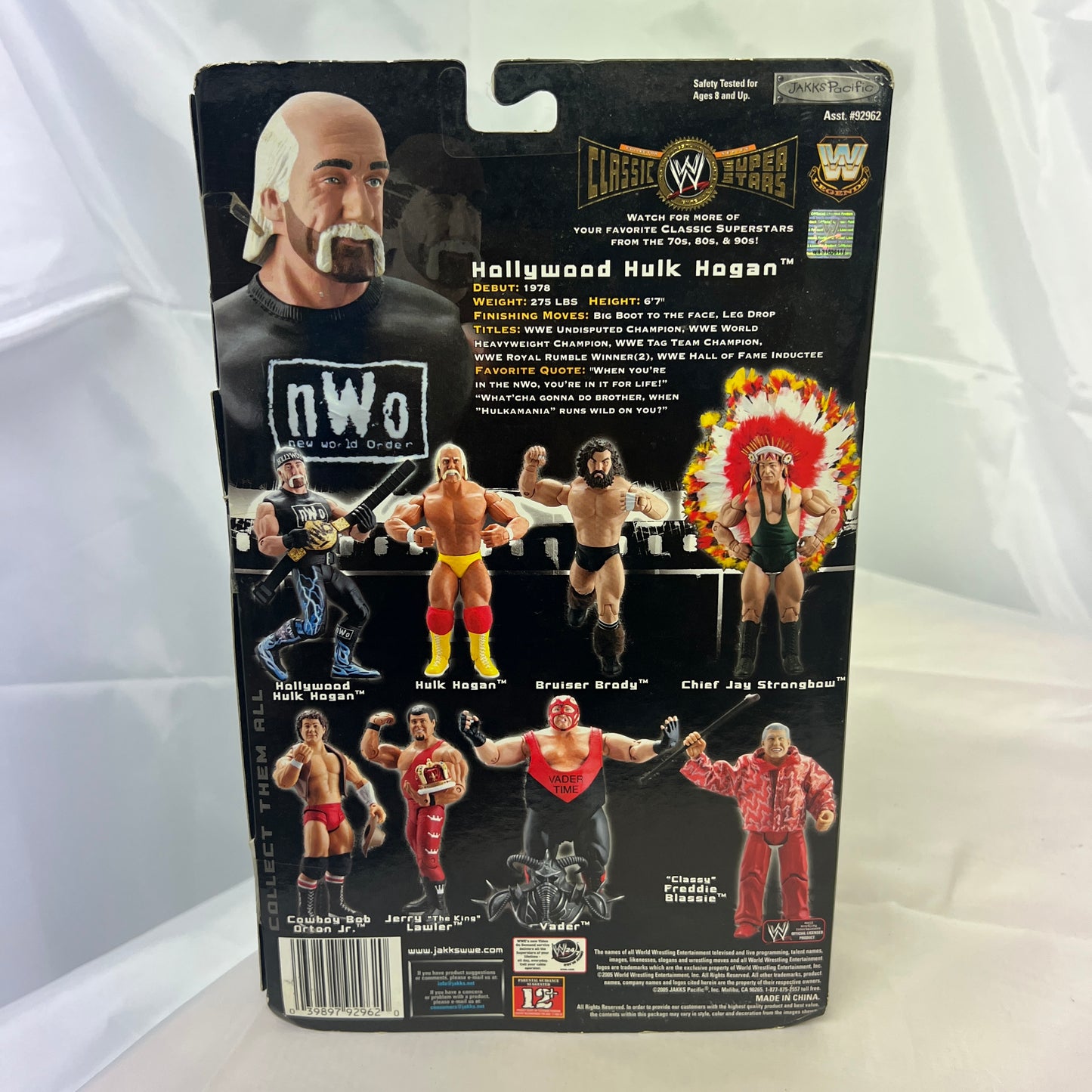 Hollywood Hulk Hogan NWO WWE Classic Superstars Action Figure Jakks Series 12