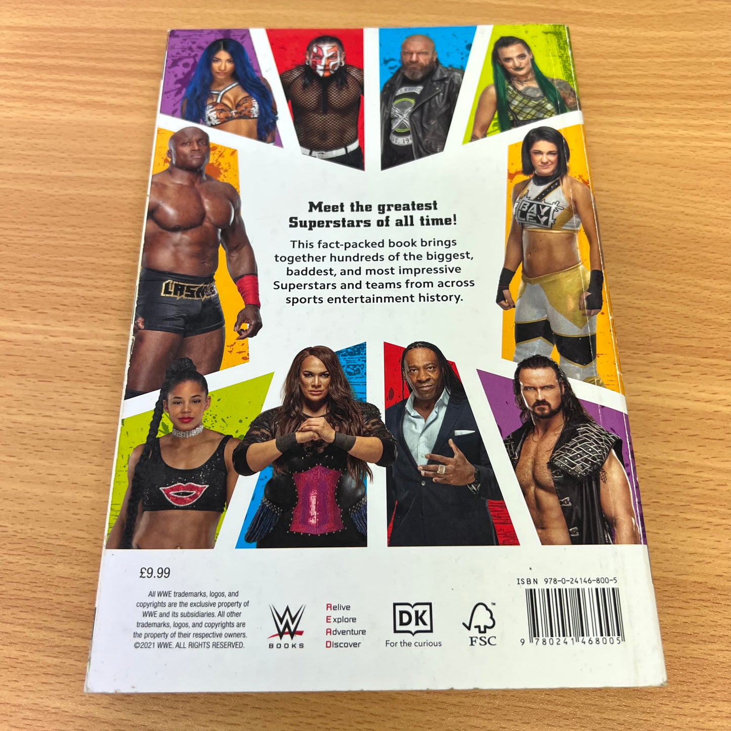 WWE Superstar Handbook: The Essential Facts and Stats on More than 300 WWE Book