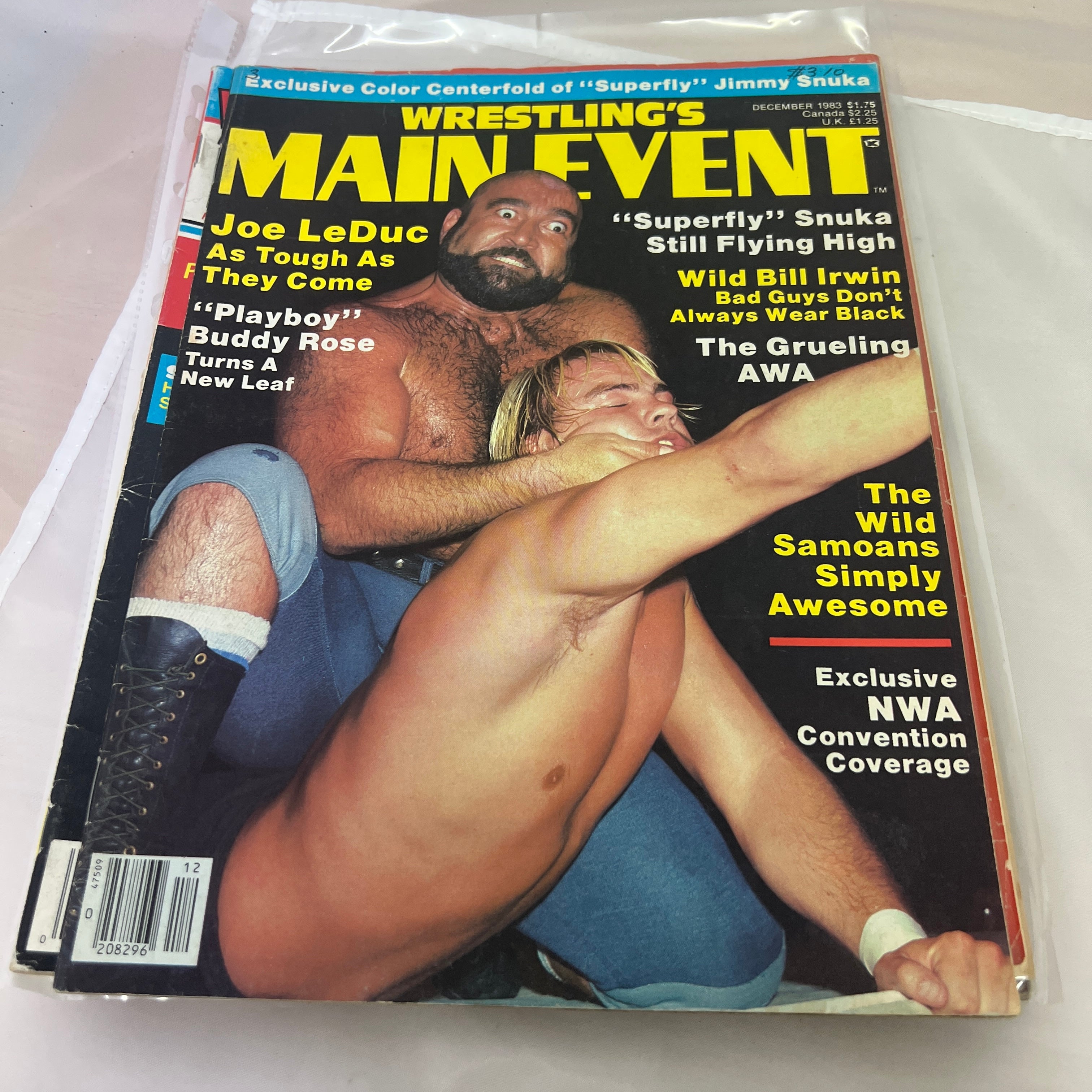 Wrestlings Main Event WWE WWF Magazine Retro Collectable Merchandise